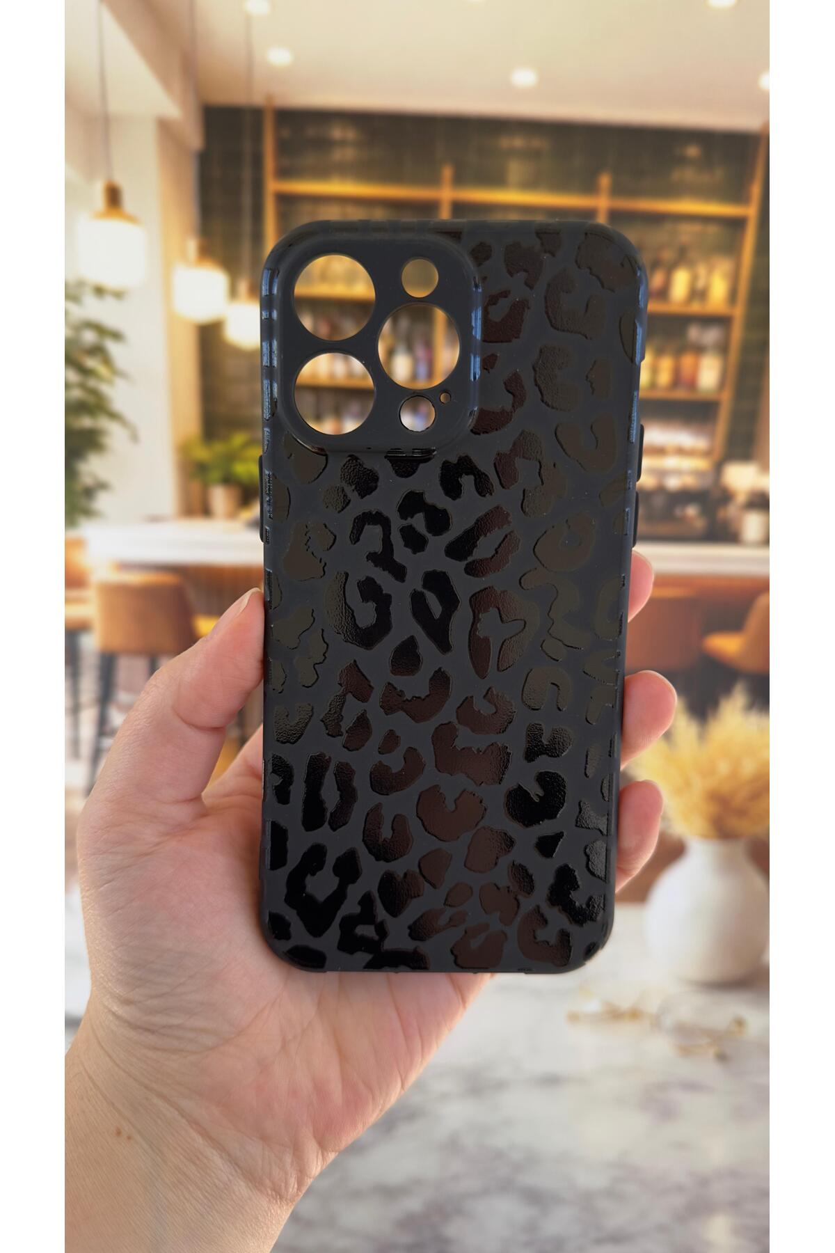 iPhone 13 Pro Max Uyumlu Leopar Desenli Silikon Darbe Emici Klasik Korumalı Rubber Kılıf