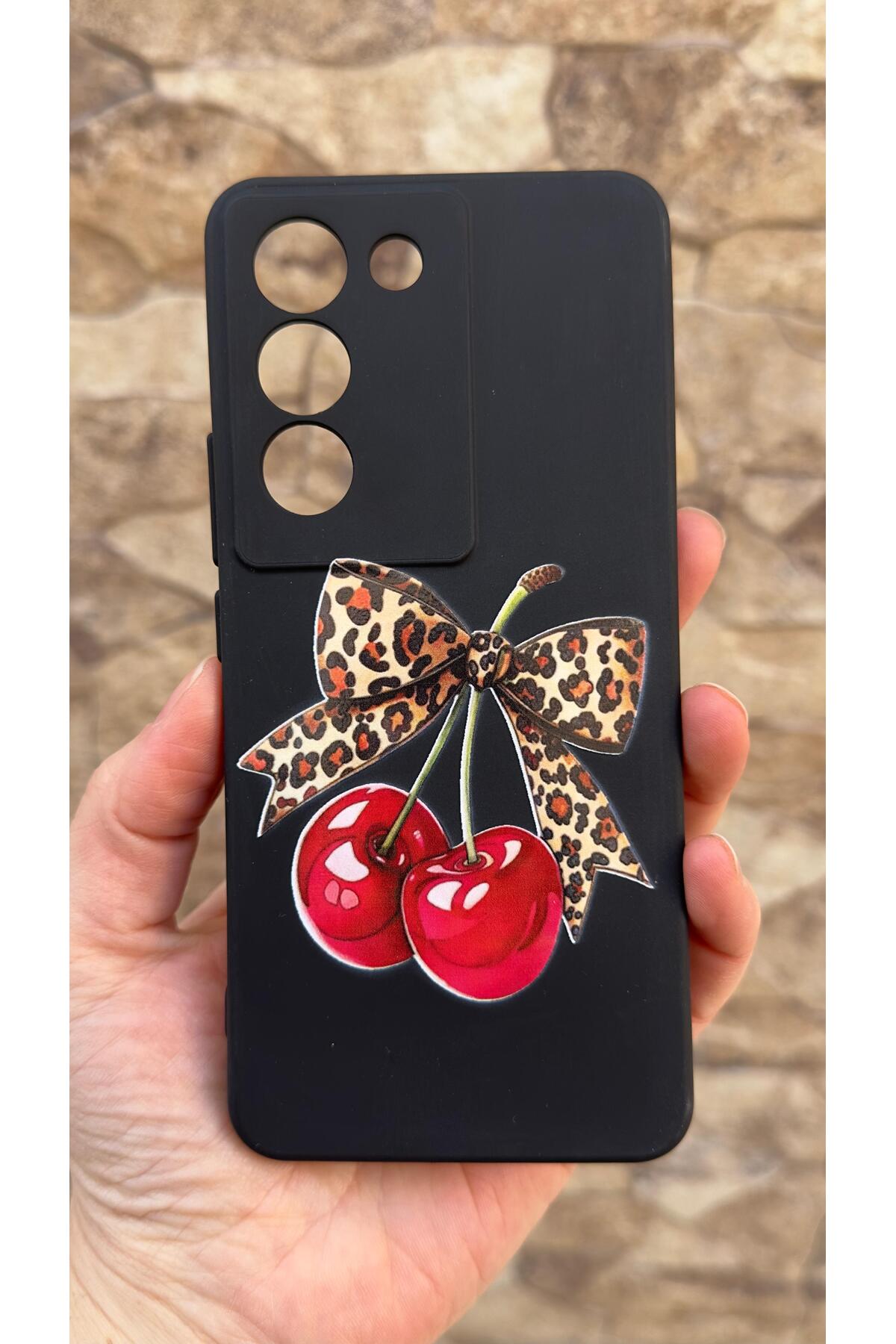 Vivo V30 Lite Uyumlu Kiraz Fiyonk Leopar Desenli Silikon Darbe Emici Klasik Korumalı Rubber Kılıf