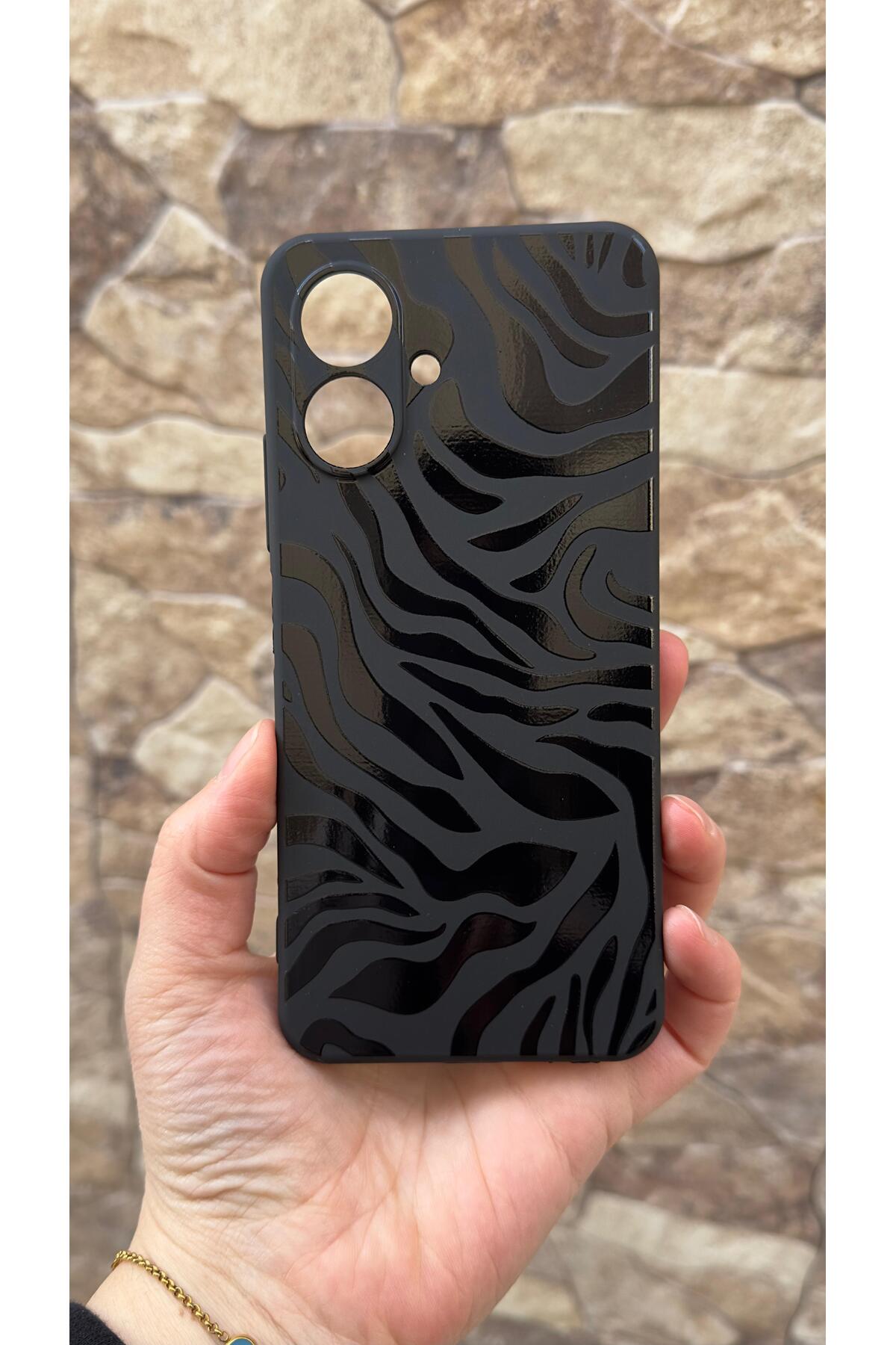 Tecno Spark Go2 Uyumlu Zebra Desenli Silikon Darbe Emici Klasik Korumalı Rubber Kılıf