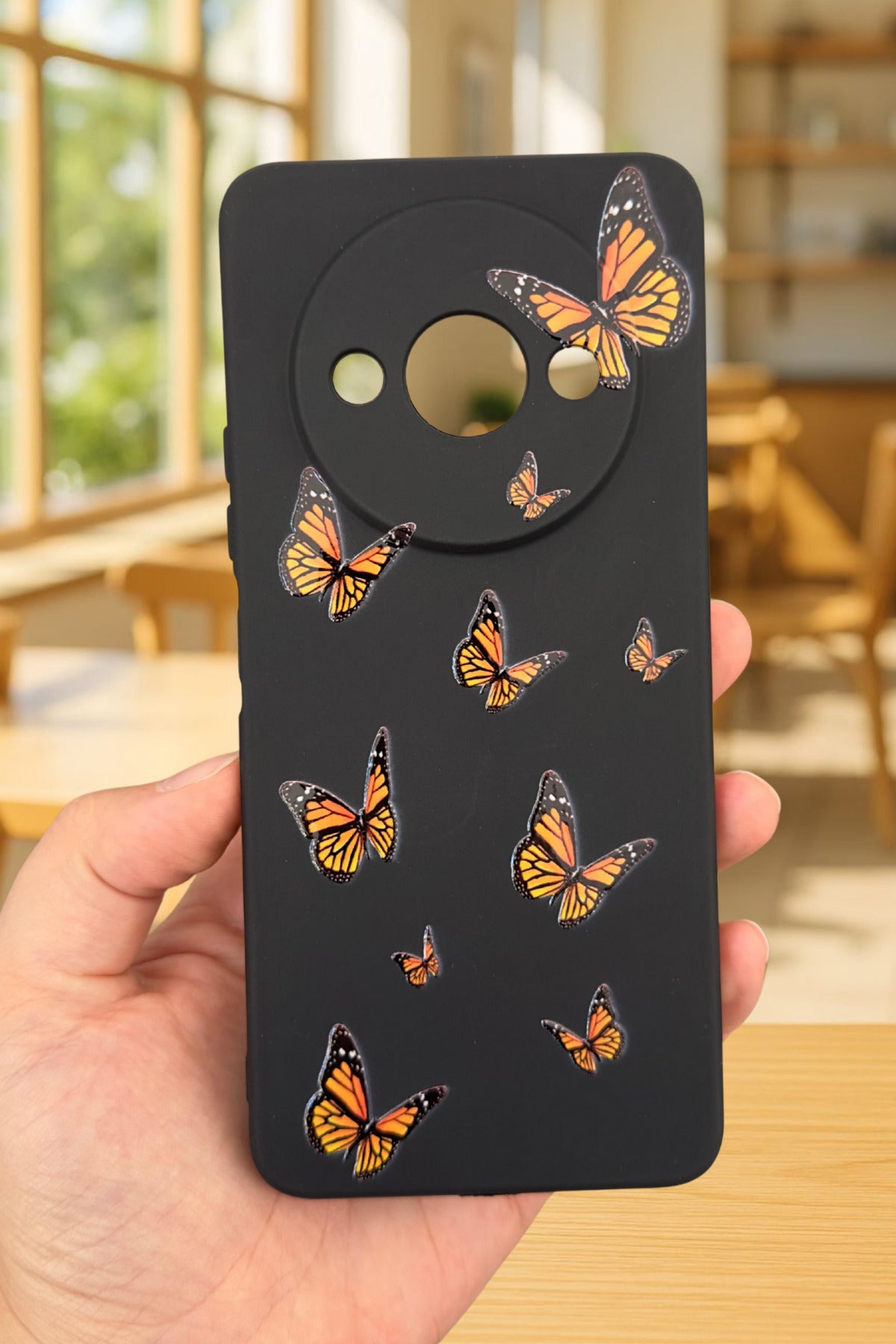 Xiaomi Redmi A3 Uyumlu Turuncu Kelebek Desenli Silikon Darbe Emici Klasik Korumalı Rubber Kılıf