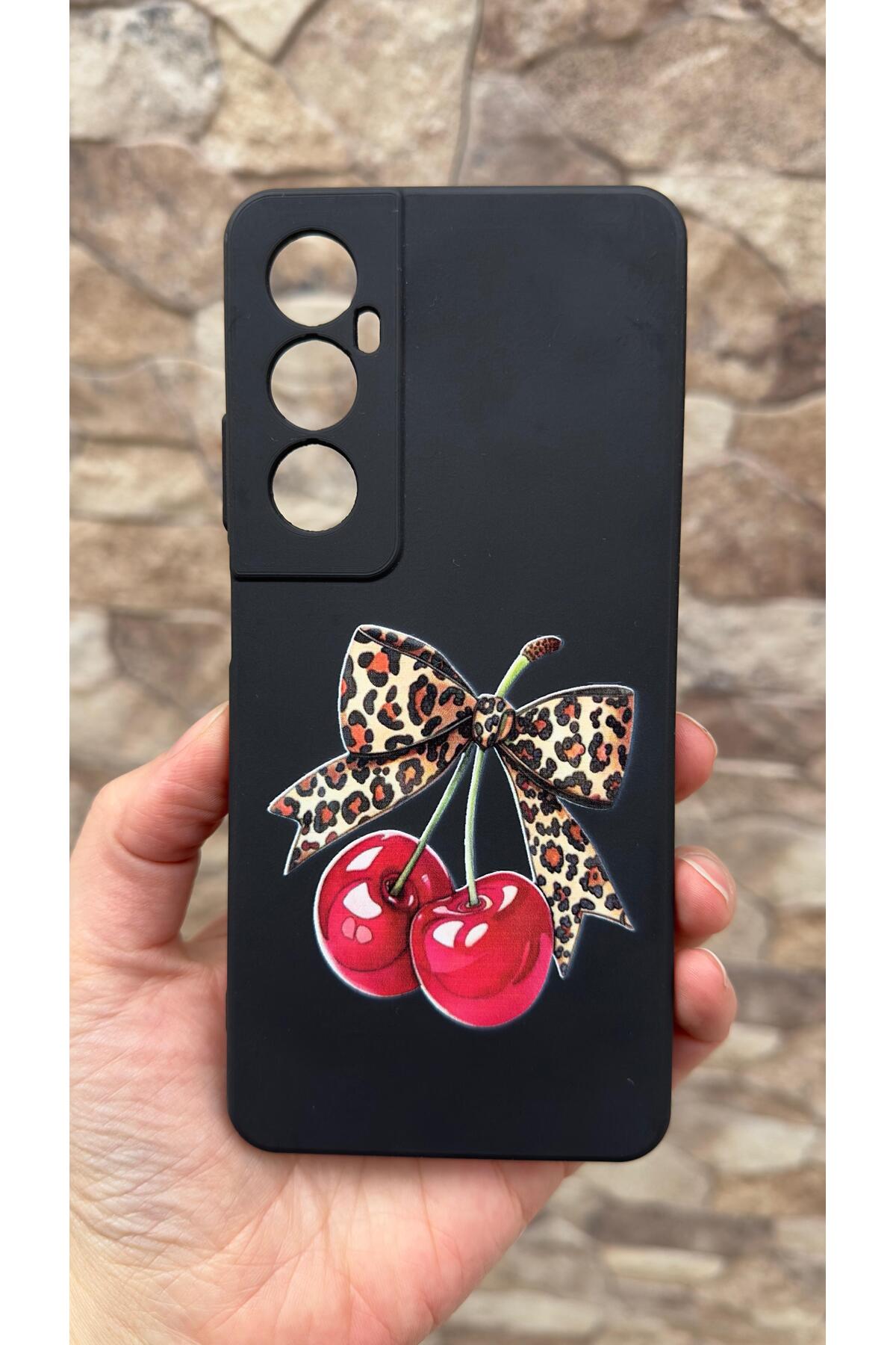 Realme C65 Uyumlu Kiraz Fiyonk Leopar Desenli Silikon Darbe Emici Klasik Korumalı Rubber Kılıf