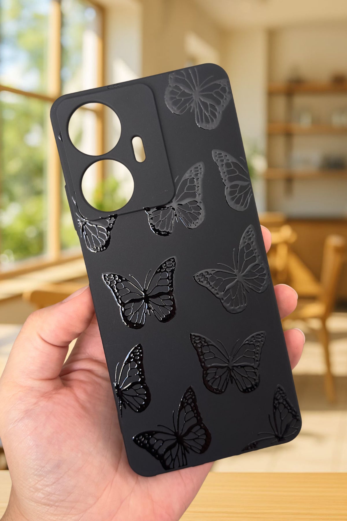 Realme C55 Uyumlu Siyah Kelebek Desenli Silikon Darbe Emici Klasik Korumalı Rubber Kılıf