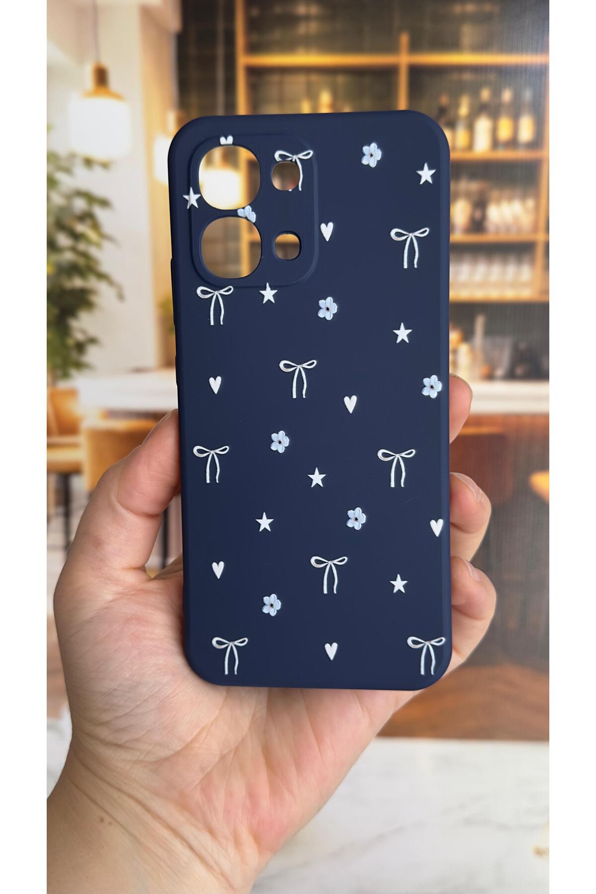 Oppo A6 Pro Uyumlu Mini Fiyonk Desenli Silikon Darbe Emici Klasik Korumalı Rubber Kılıf
