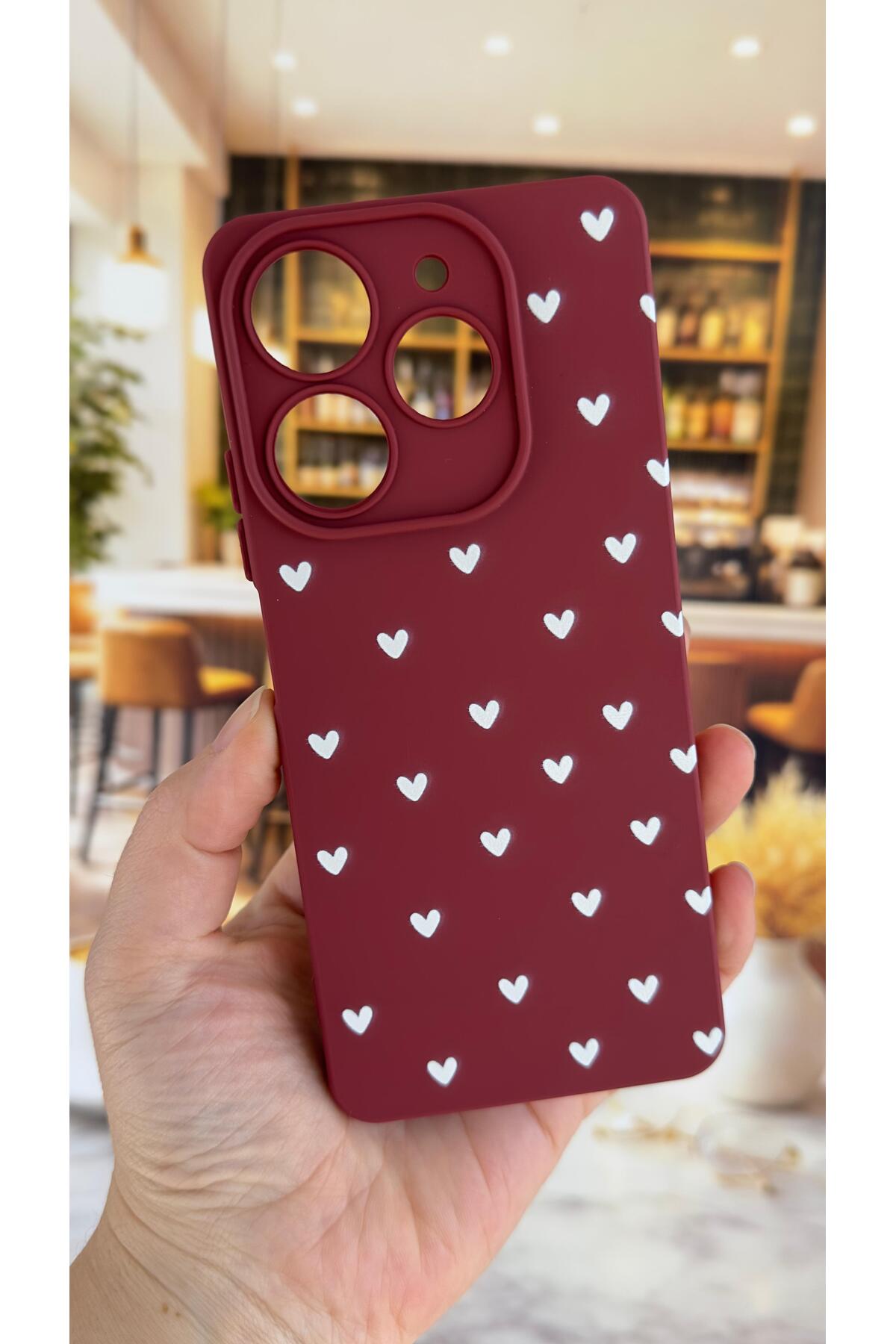 Tecno Spark 10 PRO Uyumlu Beyaz Kalp Desenli Silikon Darbe Emici Rubber Kılıf