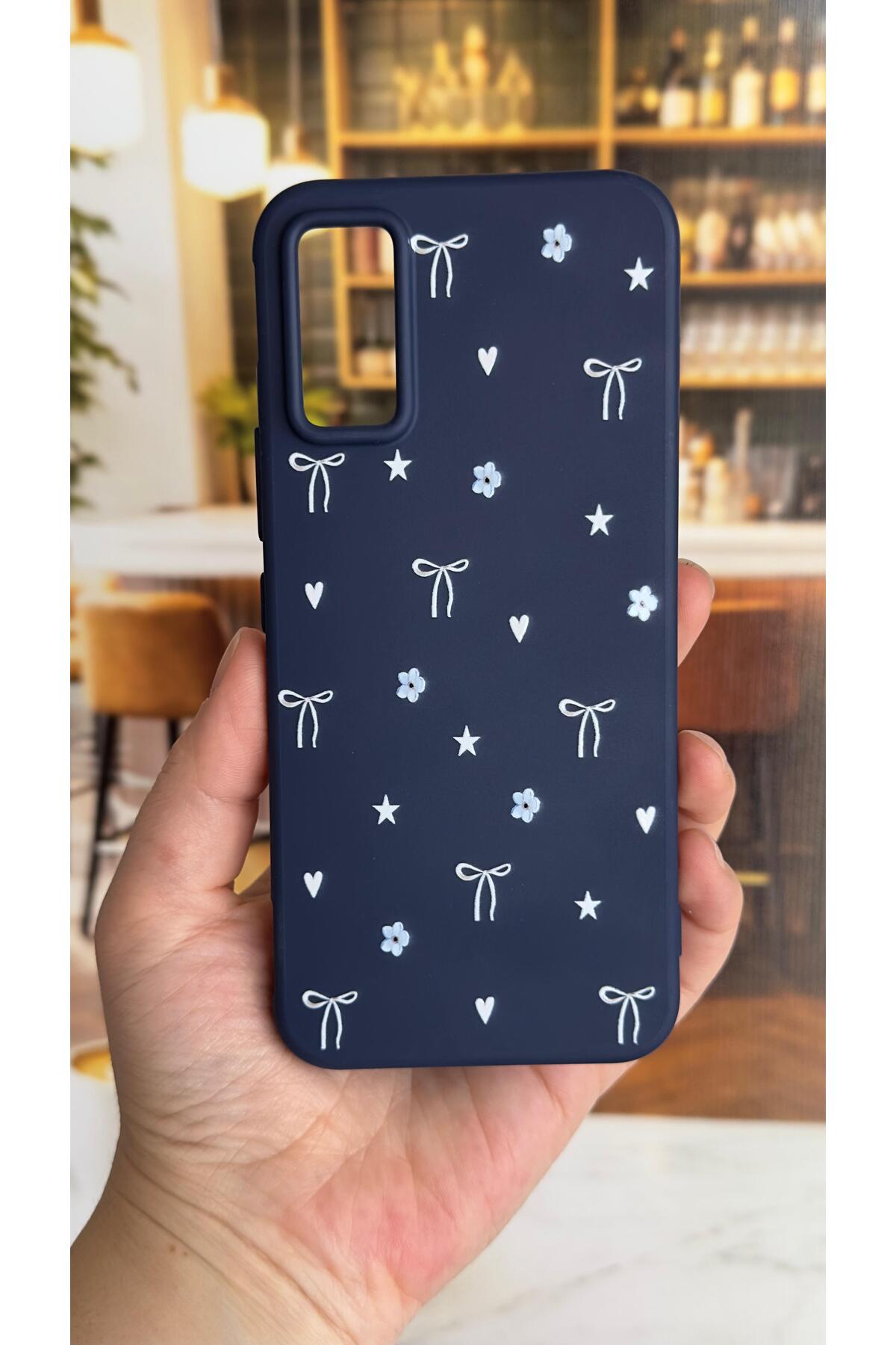 Infinix GT 30 Pro Uyumlu Mini Fiyonk Desenli Silikon Darbe Emici Klasik Korumalı Rubber Kılıf