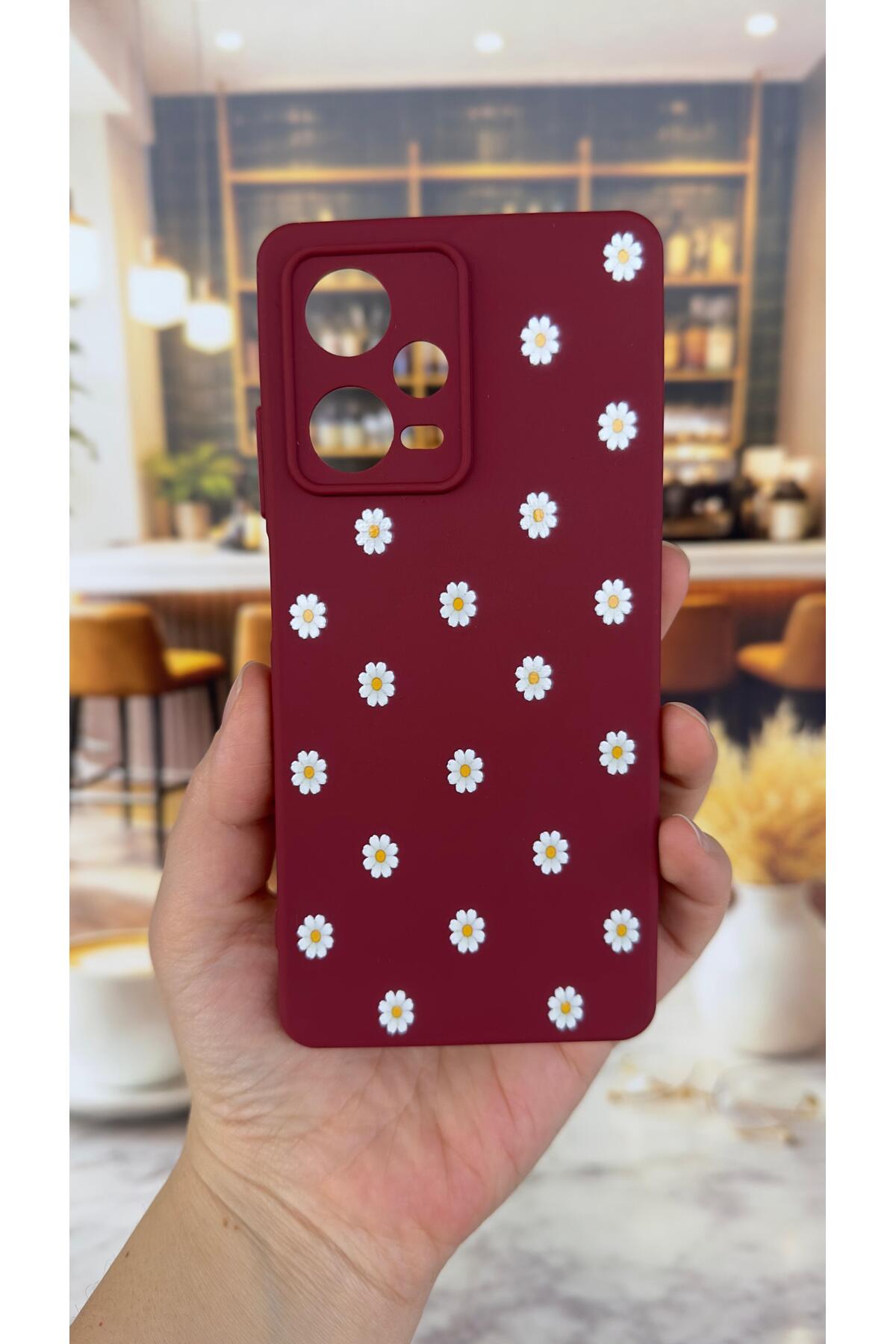 Redmi Note 12 Pro 5G Uyumlu Beyaz Papatya Desenli Silikon Darbe Emici Klasik Korumalı Rubber Kılıf