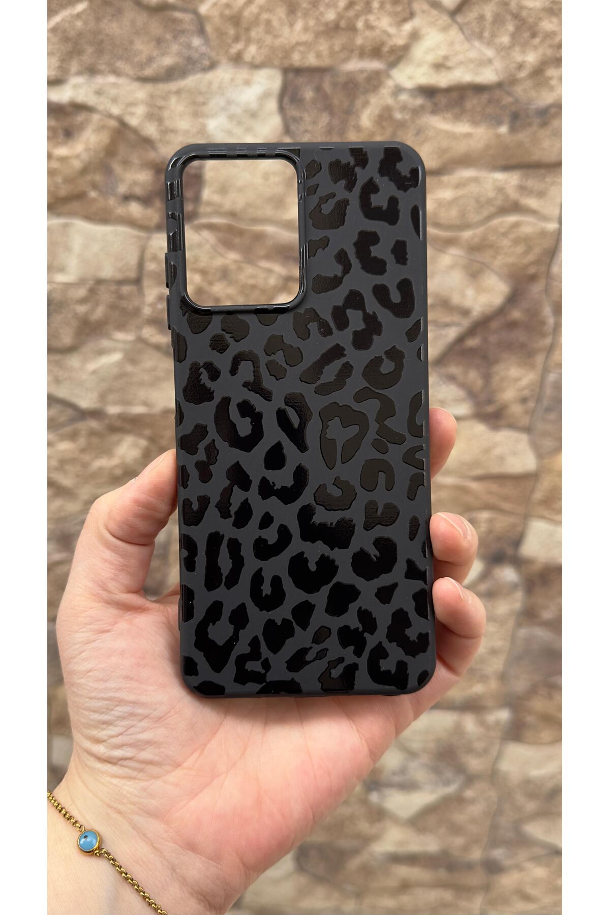 Casper Via M40 Uyumlu Leopar Desenli Silikon Darbe Emici Klasik Korumalı Rubber Kılıf
