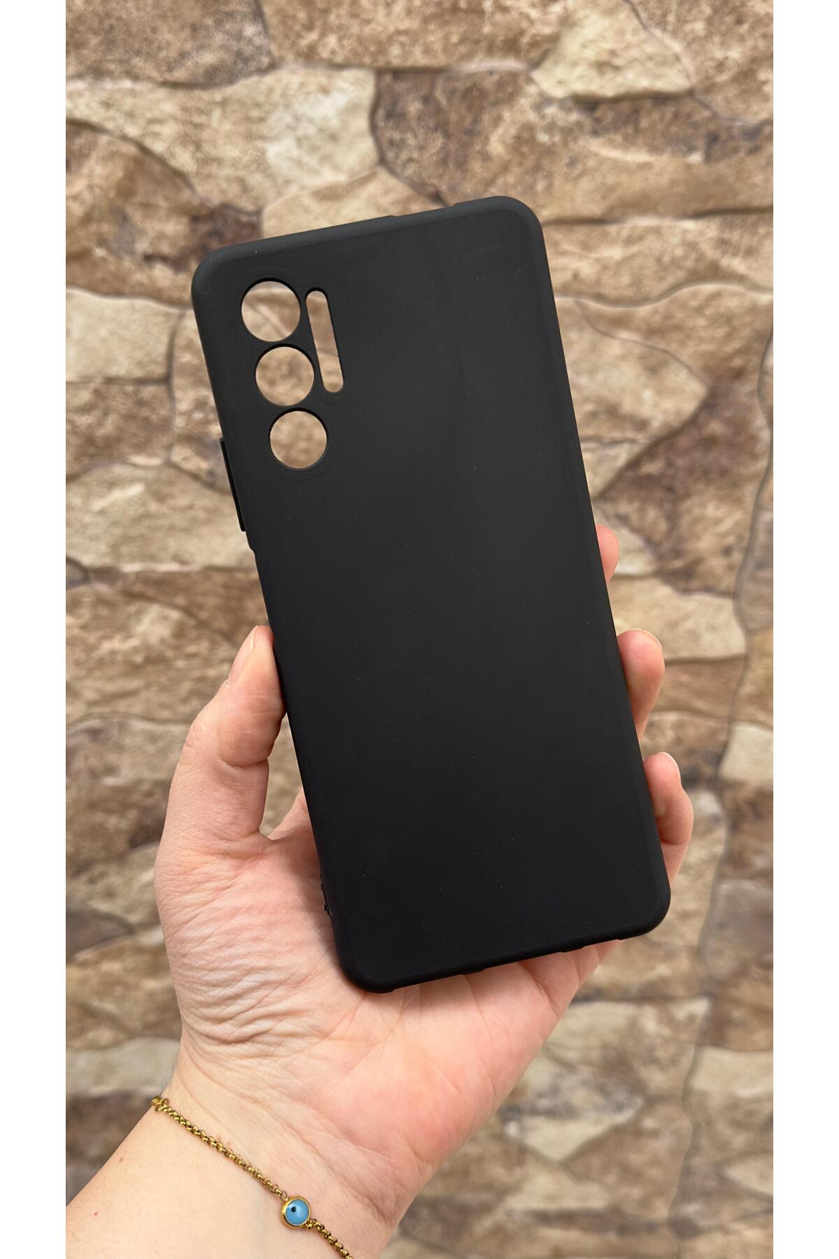 Tecno Pova 3 Uyumlu Silikon Darbe Emici Klasik Korumalı Rubber Kılıf