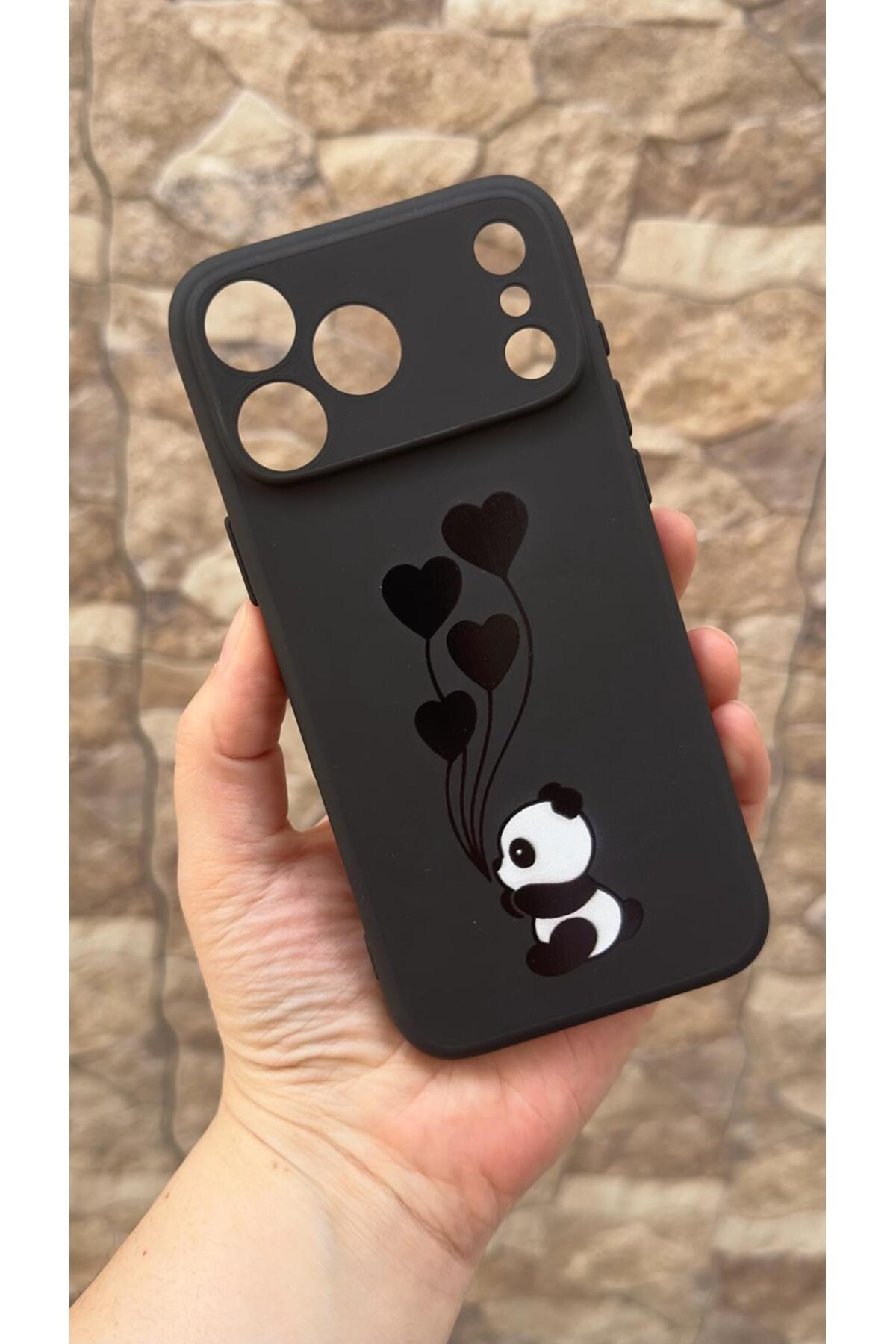 iPhone 17 Pro Uyumlu Kalpli Panda Desenli Silikon Darbe Emici Klasik Korumalı Rubber Kılıf
