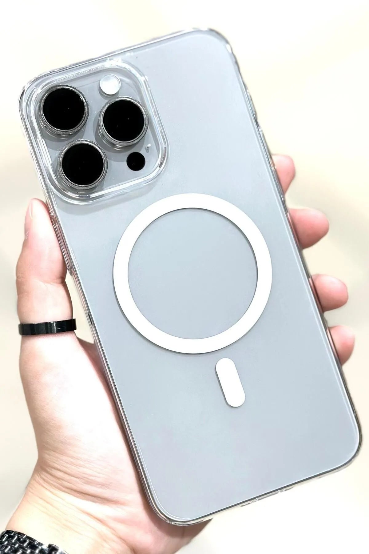 iPhone 15 Pro Max Magsafe Animasyonlu Sararmaz Kararmaz Sert Şeffaf Parlak Orjinal Kılıf