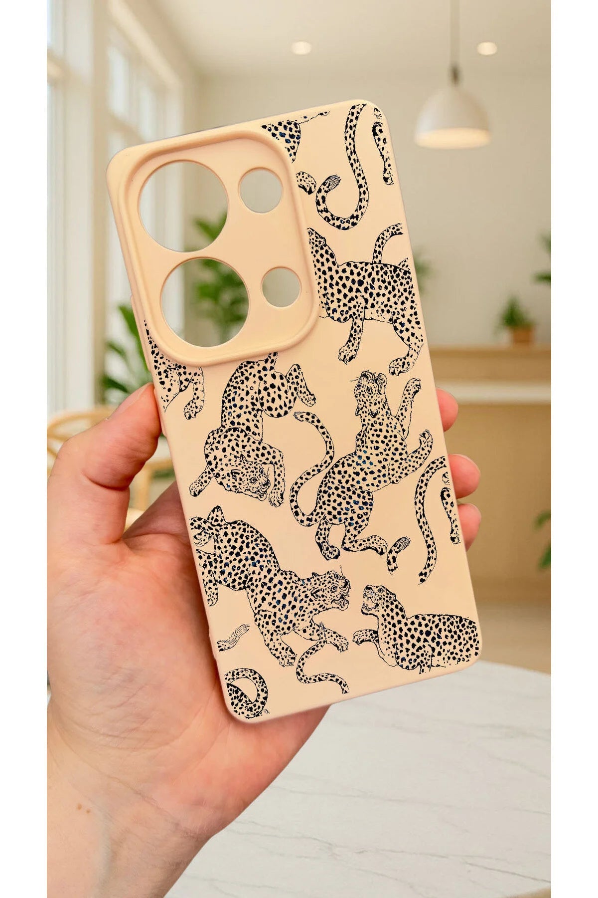 Xiaomi Redmi Note 13 Pro 4G LEOPAR DESENLİ Silikon Darbe Emici Klasik Korumalı Rubber Kılıf