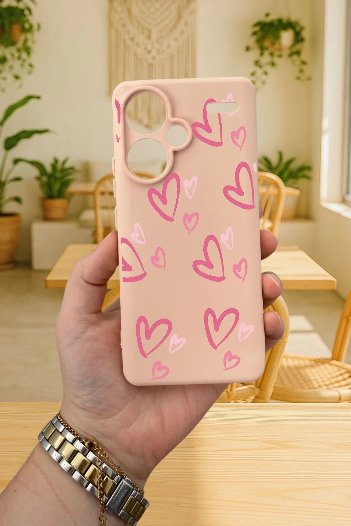 Xiaomi Redmi Note 13 Pro Plus PEMBE KALP DESENLİ Silikon Darbe Emici Klasik Korumalı Rubber Kılıf