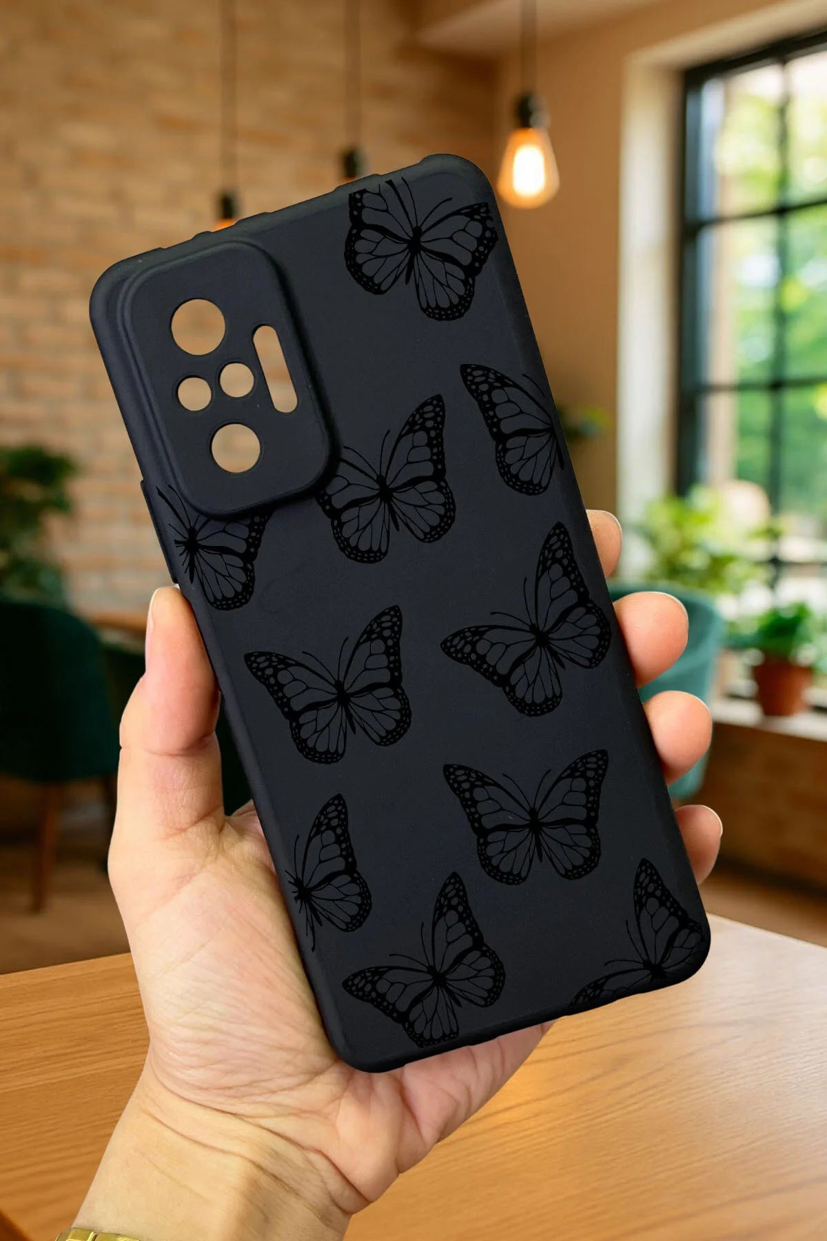 Xiaomi Redmi Note 1O Pro SİYAH KELEBEK DESENLİ Silikon Darbe Emici Klasik Korumalı Rubber Kılıf