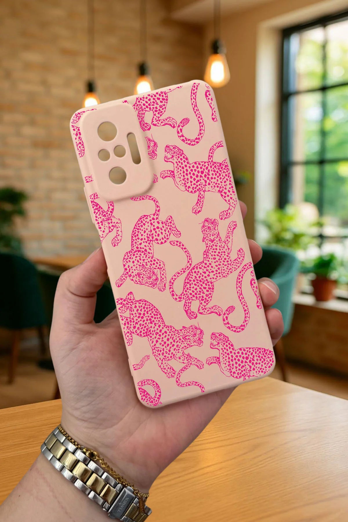 Xiaomi Redmi Note 1O Pro-PEMBE LEOPAR DESENLİ Silikon Darbe Emici Klasik Korumalı Rubber Kılıf