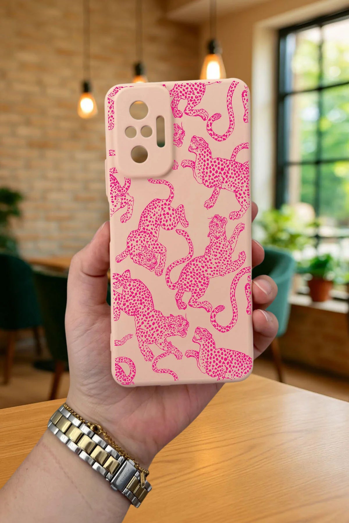 Xiaomi Redmi Note 1O Pro-PEMBE LEOPAR DESENLİ Silikon Darbe Emici Klasik Korumalı Rubber Kılıf