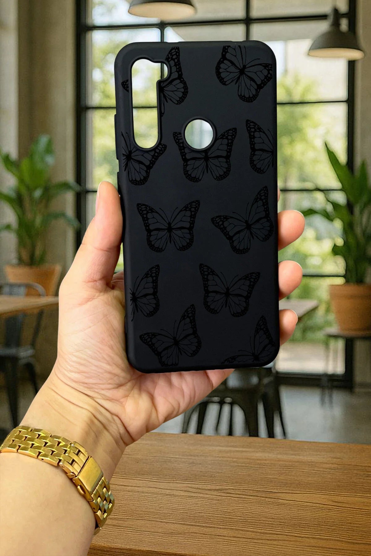 Xiaomi Redmi Note 8 SİYAH KELEBEK DESENLİ Silikon Darbe Emici Klasik Korumalı Rubber Kılıf