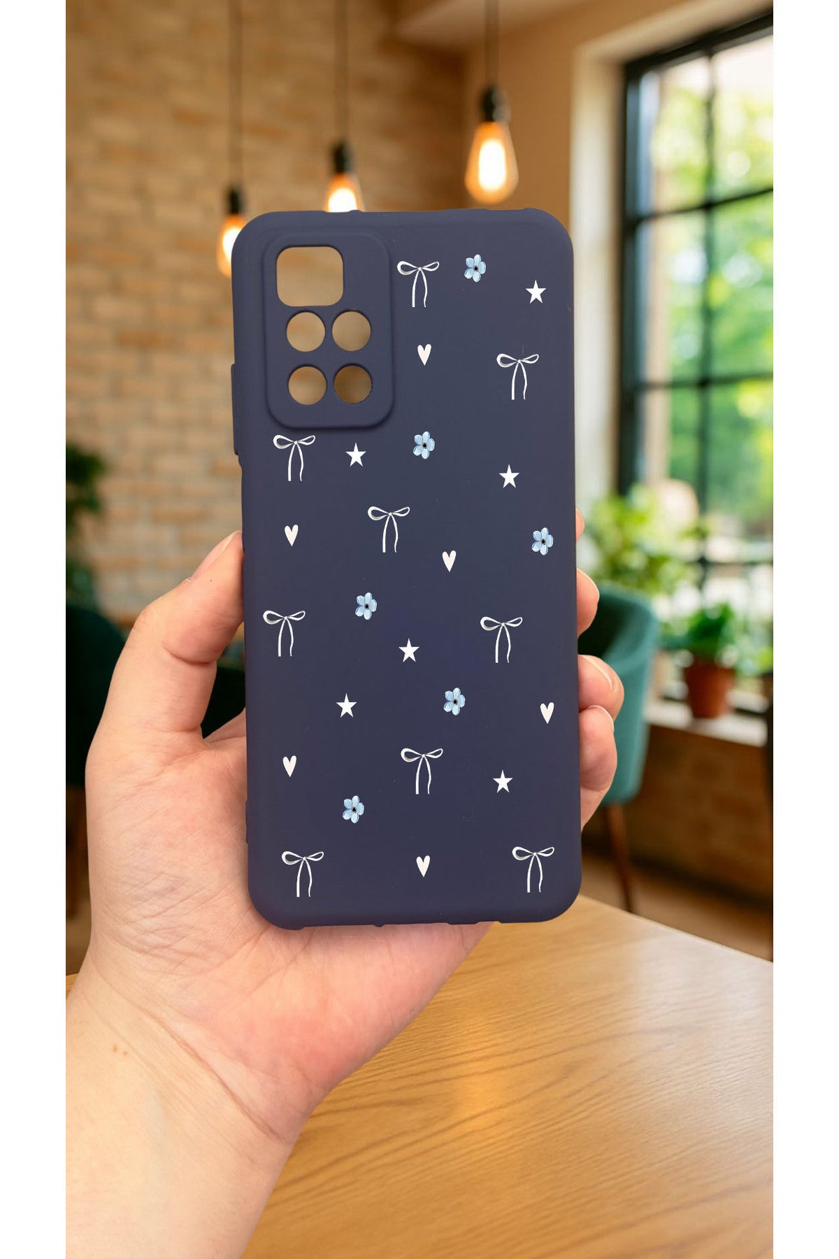 Xiaomi Redmi 10 2022 MİNİ FİYONK DESENLİ Silikon Darbe Emici Klasik Korumalı Rubber Kılıf