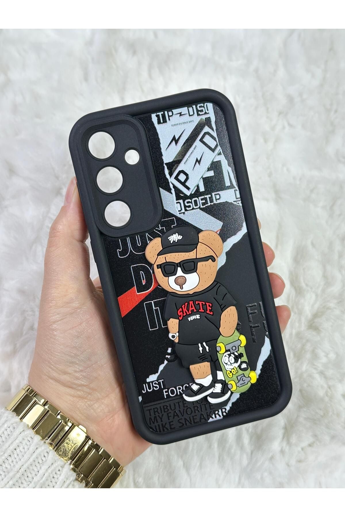 Samsung Galaxy S24 - Kabartmalı 3D Ayıcık Desenli Silikon Kamera Korumalı Lansman Ayıcıklı Kılıf