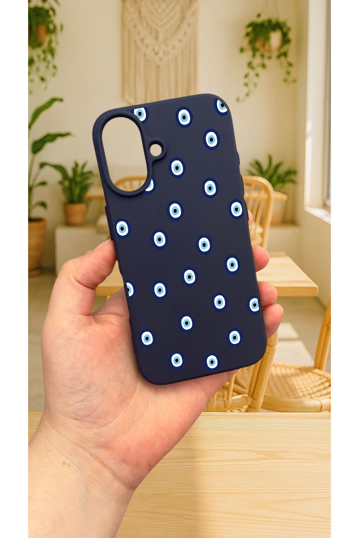 iPhone 16 -NAZAR BONCUK DESENLİ Silikon Darbe Emici Klasik Korumalı Rubber Kılıf