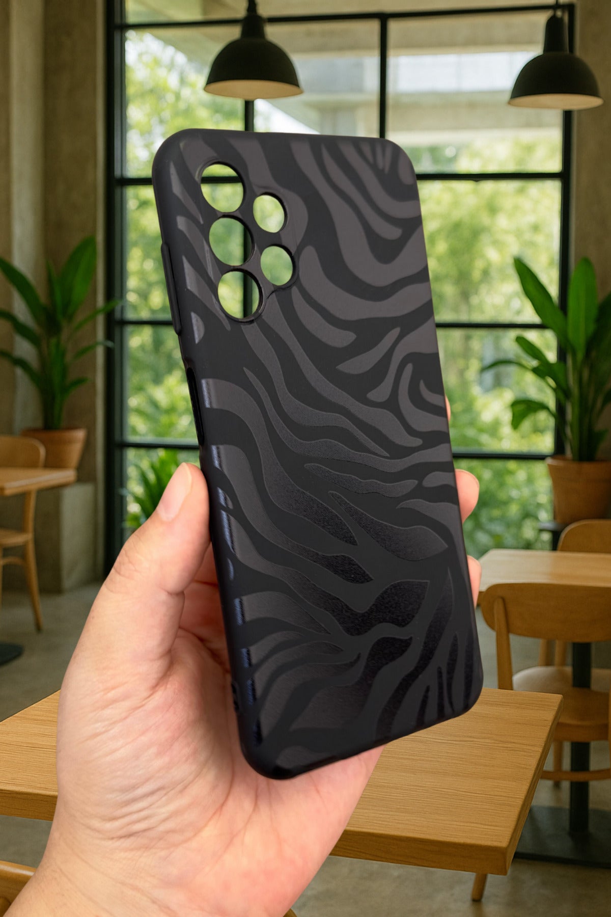 Samsung Galaxy A13 Uyumlu Zebra Desenli Silikon Darbe Emici Klasik Korumalı Rubber Kılıf