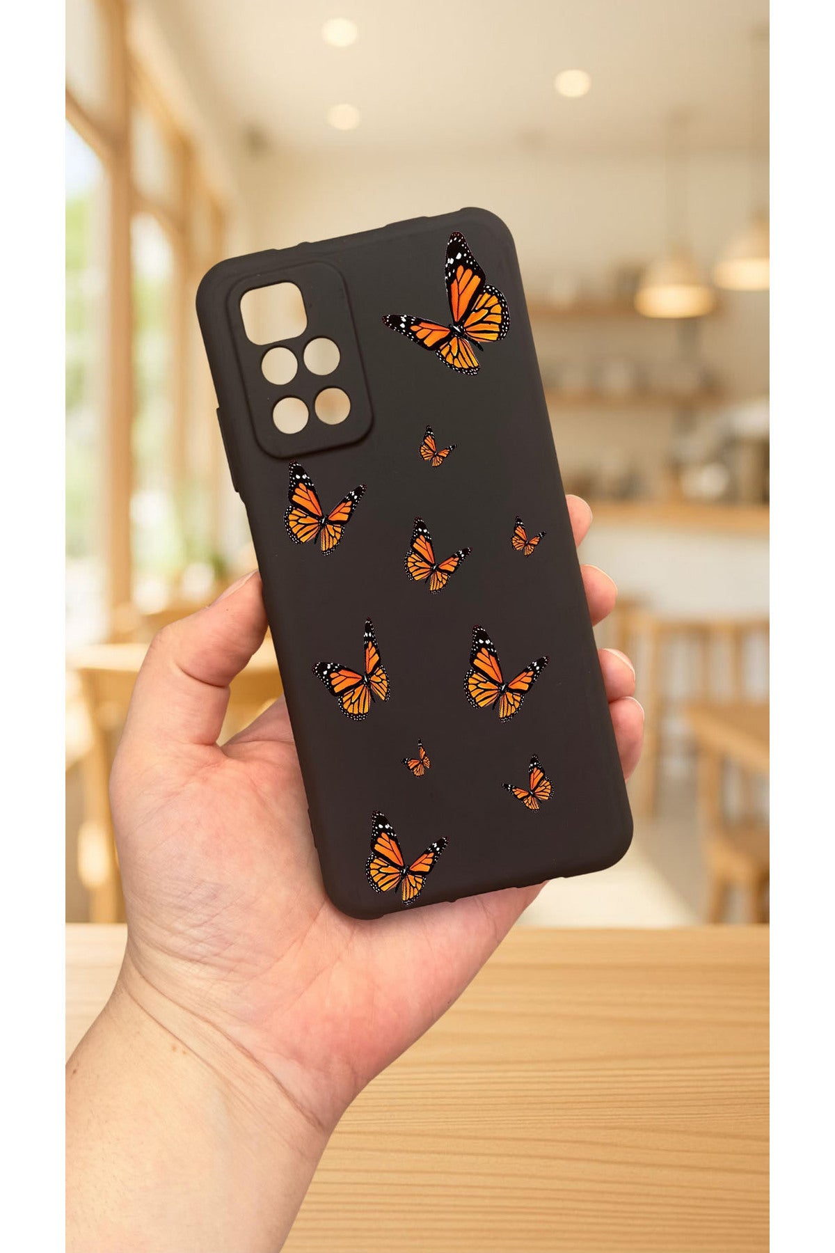 Xiaomi Redmi 10 2022 KELEBEK DESENLİ Silikon Darbe Emici Klasik Korumalı Rubber Kılıf