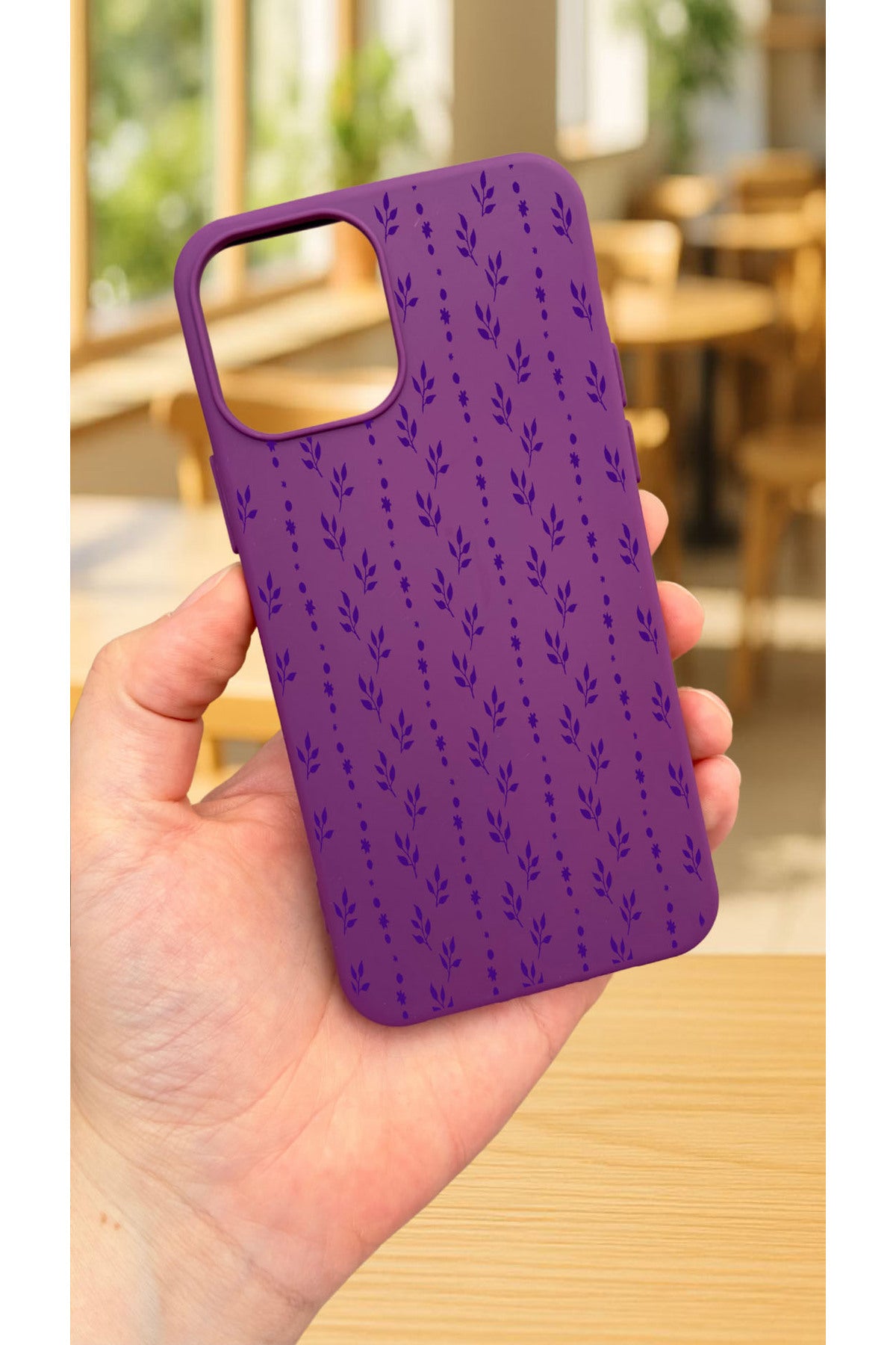 iPhone 12 ve 12 Pro Uyumlu SARMAŞIK DESENLİ Silikon Darbe Emici Klasik Korumalı Rubber Kılıf