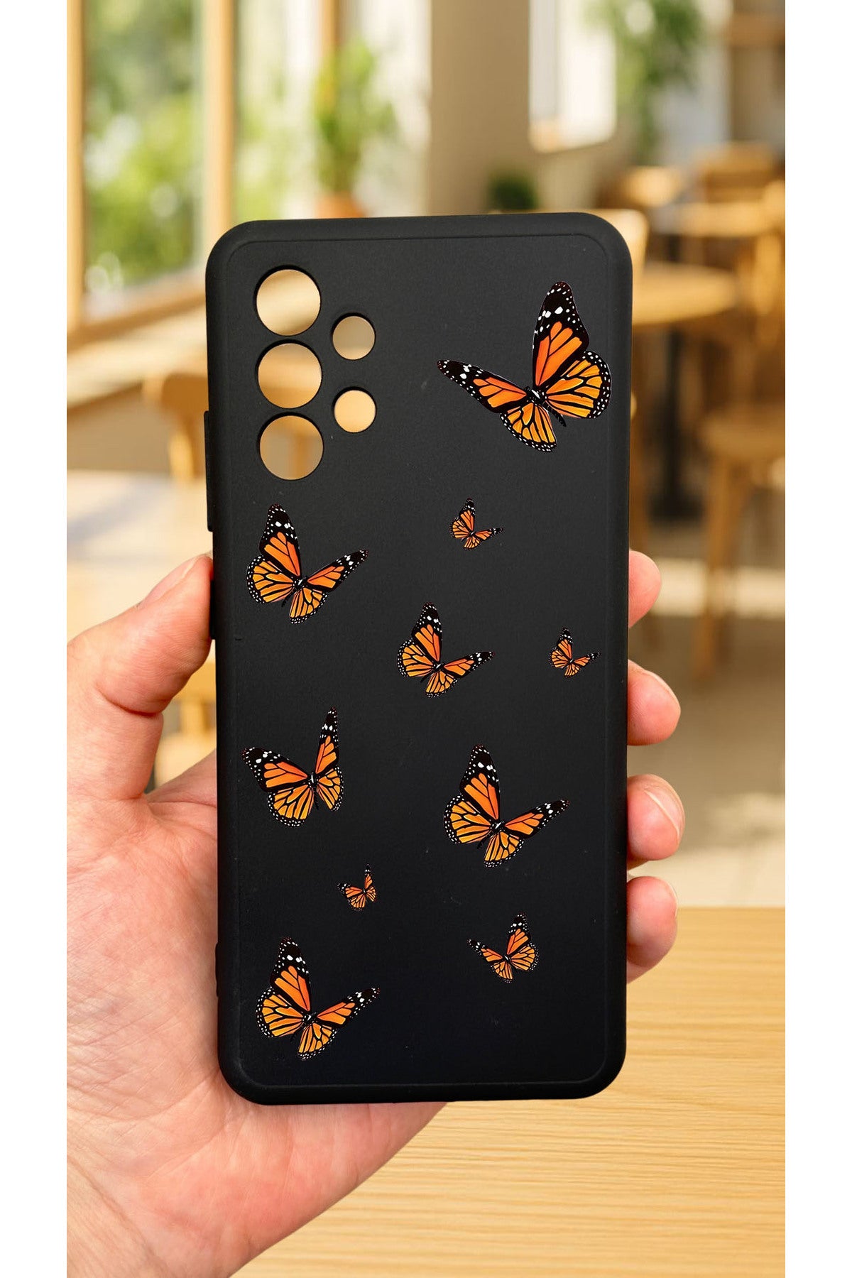 Samsung Galaxy A32 -Kelebek Desenli Silikon Darbe Emici Klasik Korumalı Rubber Kılıf