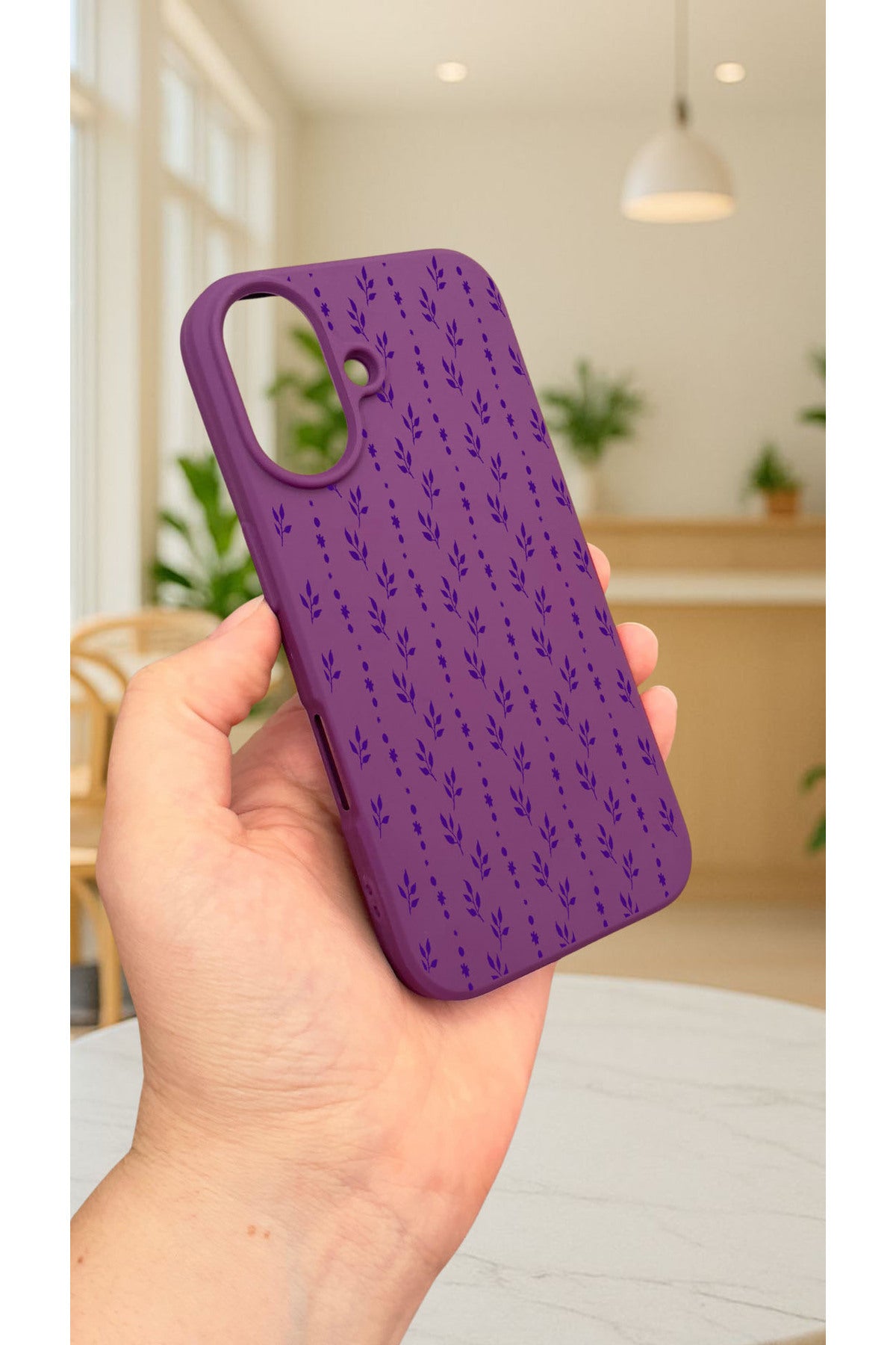 iPhone 16 - SARMAŞIK DESENLİ Silikon Darbe Emici Klasik Korumalı Rubber Kılıf