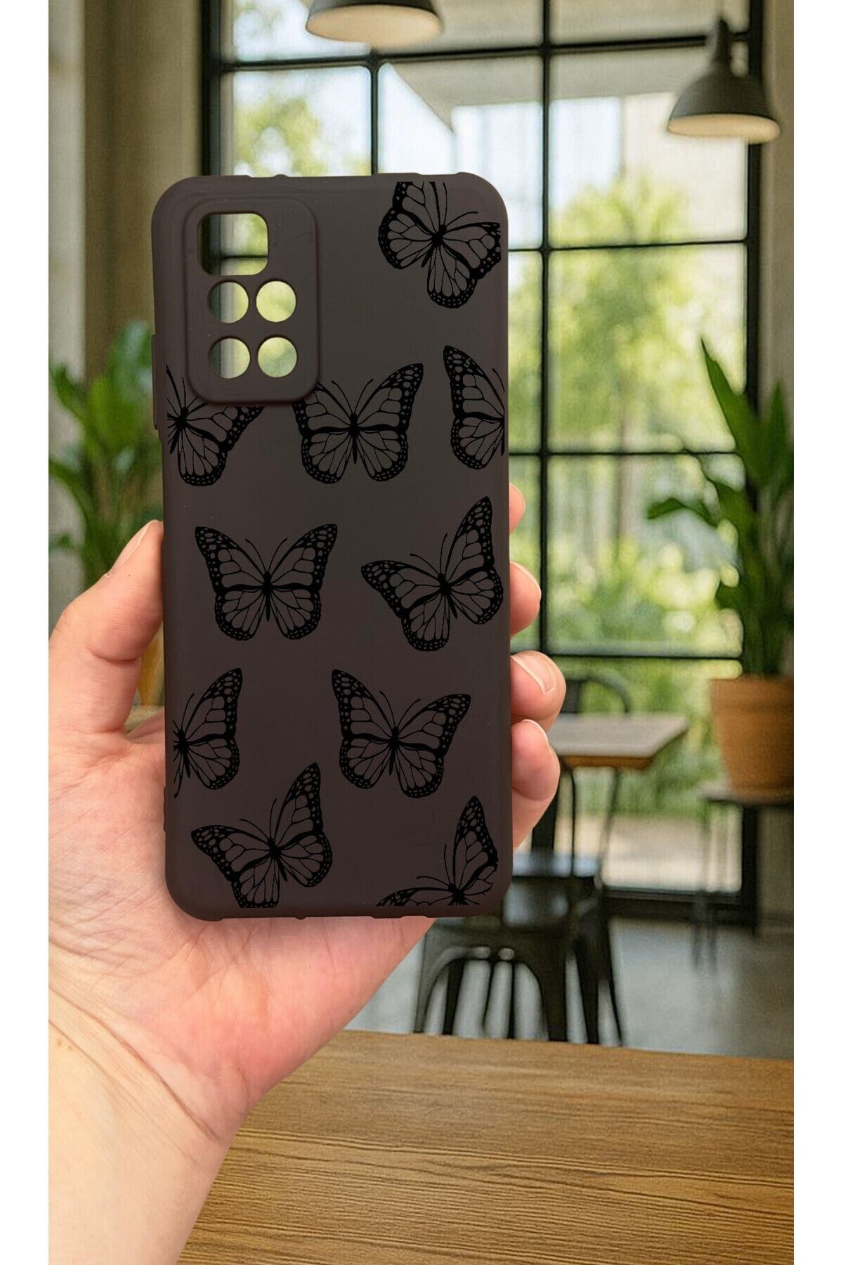 Xiaomi Redmi 10 2022 SİYAH KELEBEK DESENLİ Silikon Darbe Emici Klasik Korumalı Rubber Kılıf