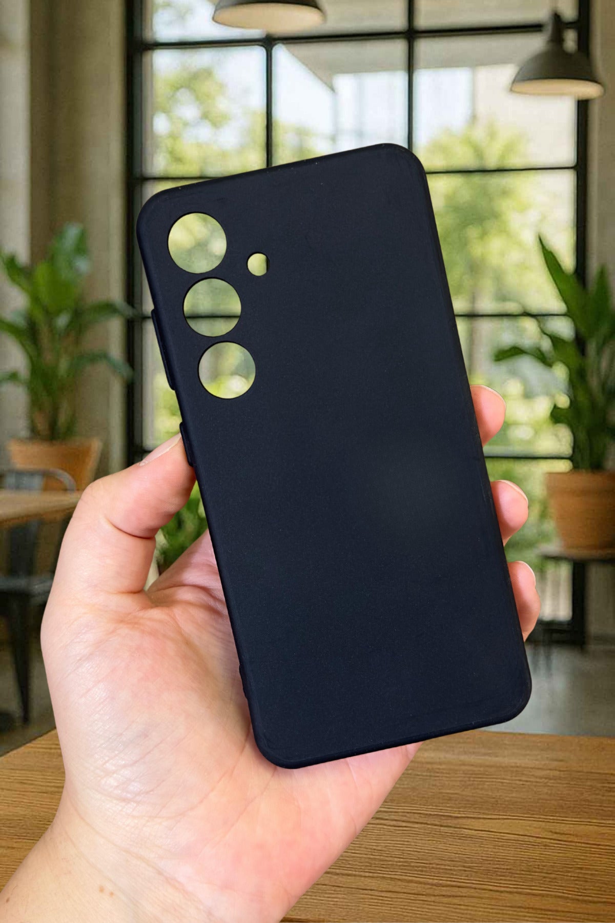 Samsung Galaxy S24 Silikon Darbe Emici Klasik Korumalı Rubber Kılıf