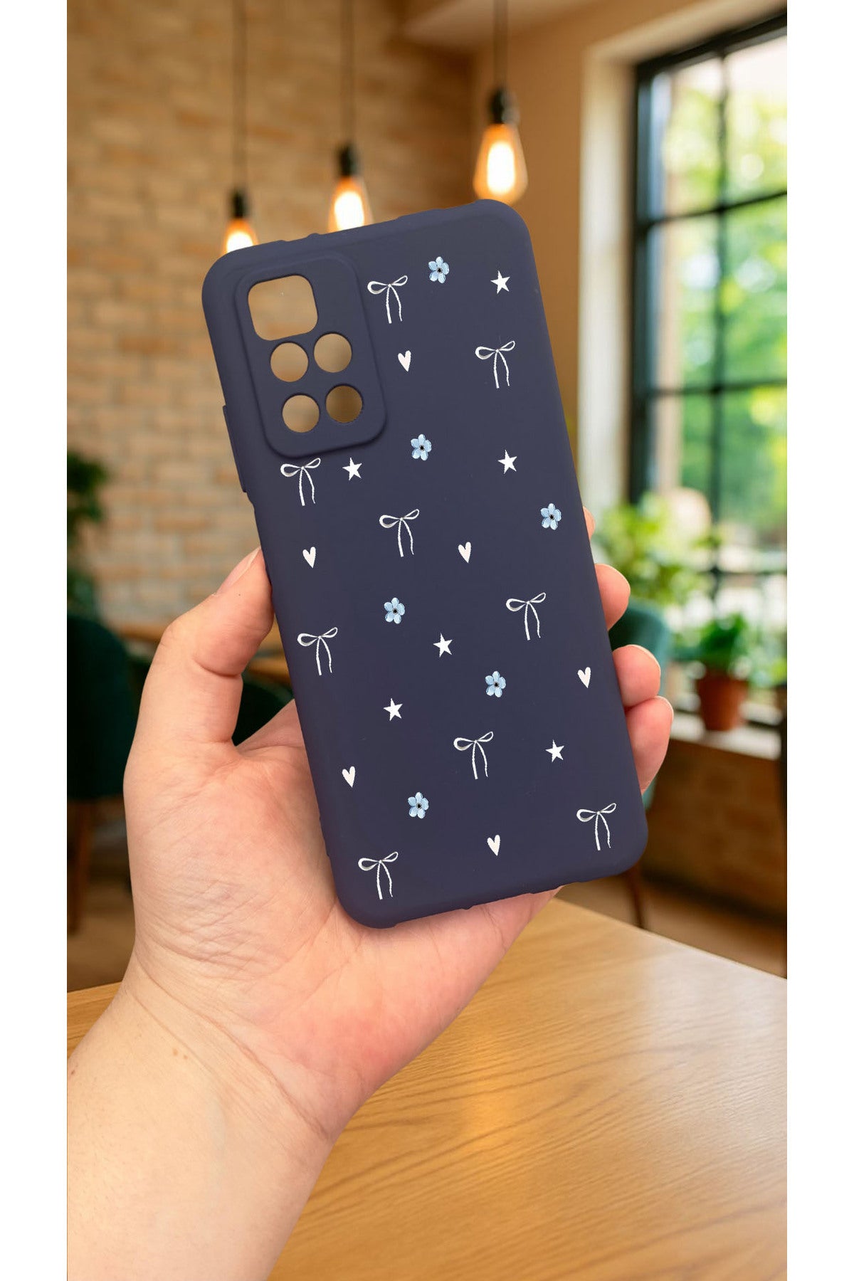 Xiaomi Redmi 10 2022 MİNİ FİYONK DESENLİ Silikon Darbe Emici Klasik Korumalı Rubber Kılıf