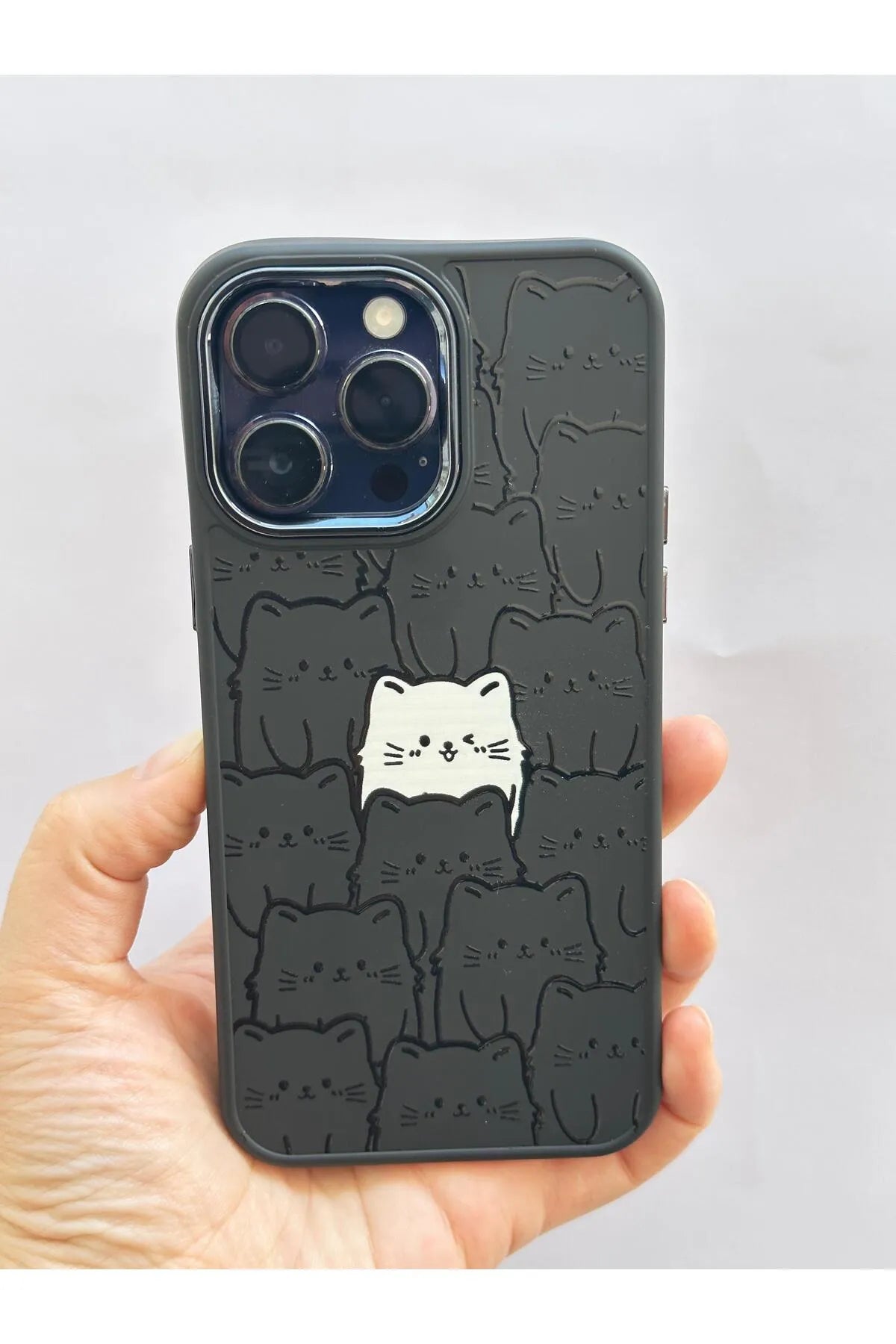 Sevimli Siyah Beyaz Kedi Figürlü Many Cat Telefon Kılıfı