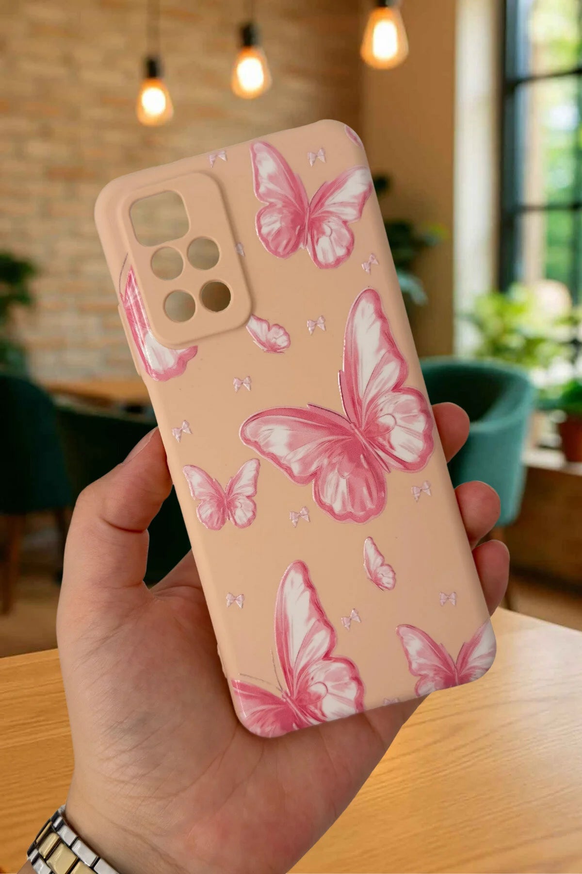 Xiaomi Redmi 10 2022 PEMBE KELEBEK DESENLİ Silikon Darbe Emici Klasik Korumalı Rubber Kılıf