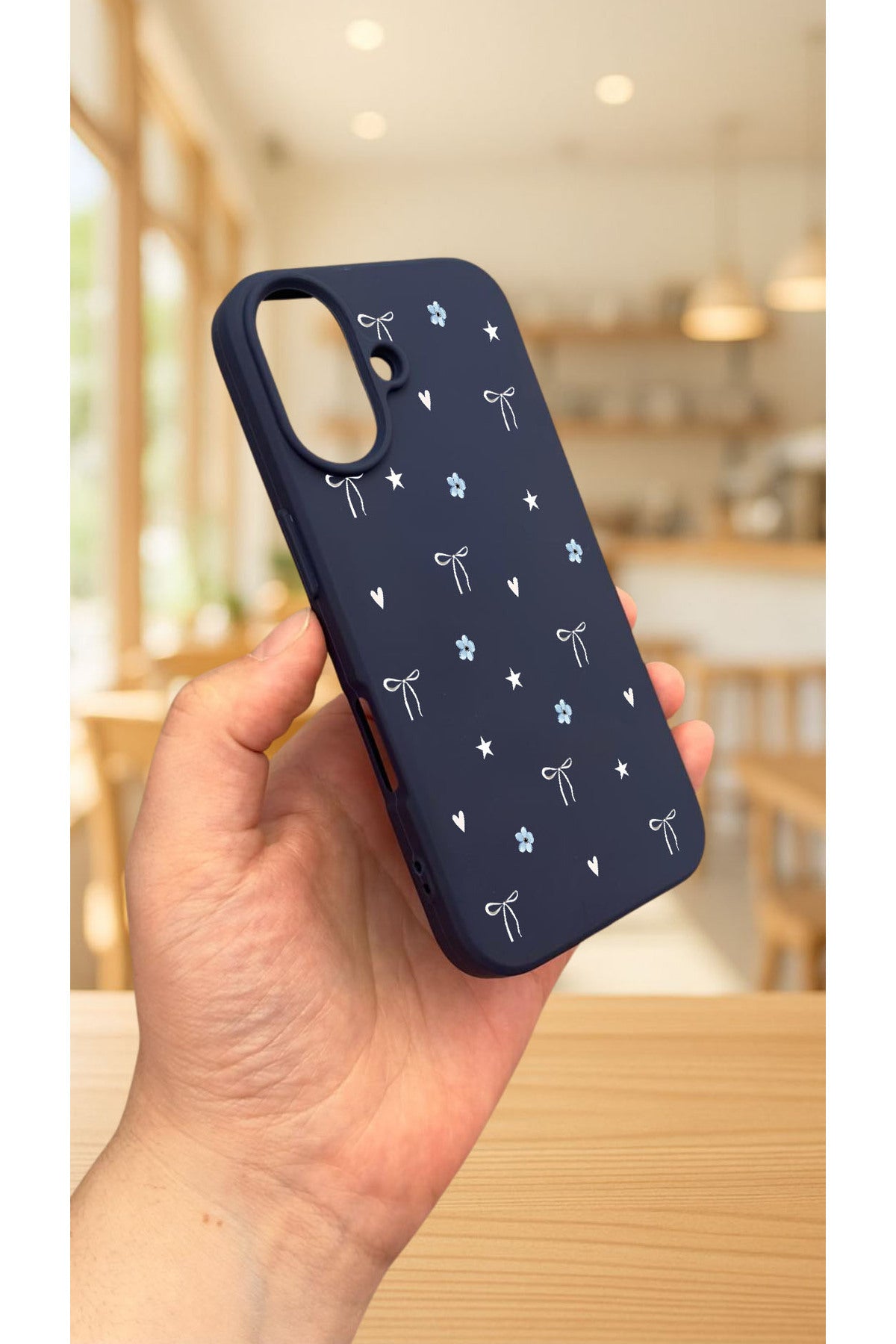 iPhone 16 -MİNİ FİYONK DESENLİ Silikon Darbe Emici Klasik Korumalı Rubber Kılıf