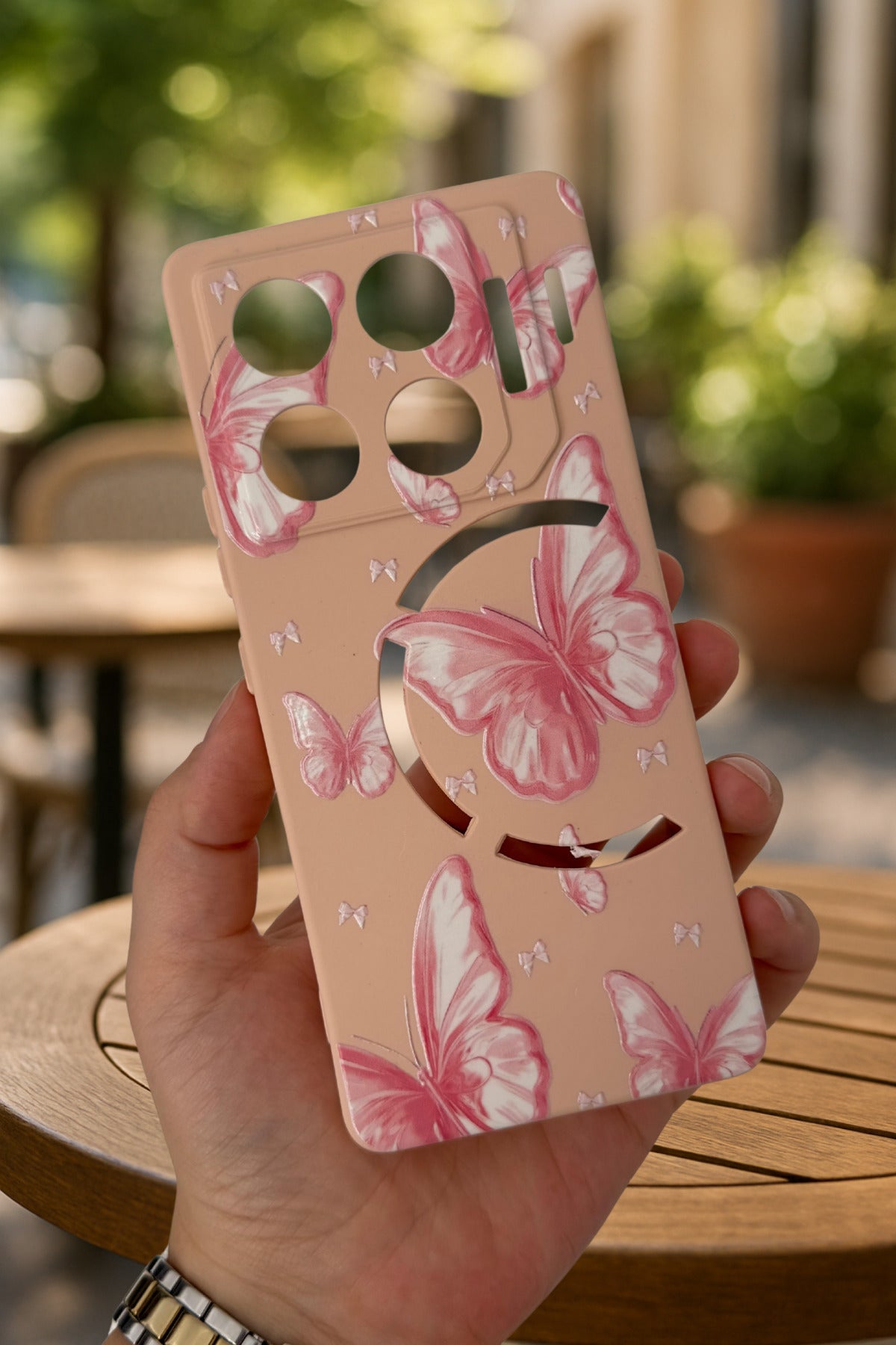 İnfinix GT 20 Pro-PEMBE KELEBEK DESENLİ Silikon Darbe Emici Klasik Korumalı Rubber Kılıf