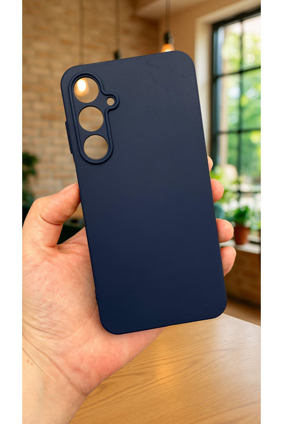 Samsung Galaxy S25 Silikon Darbe Emici Klasik Korumalı Rubber Kılıf