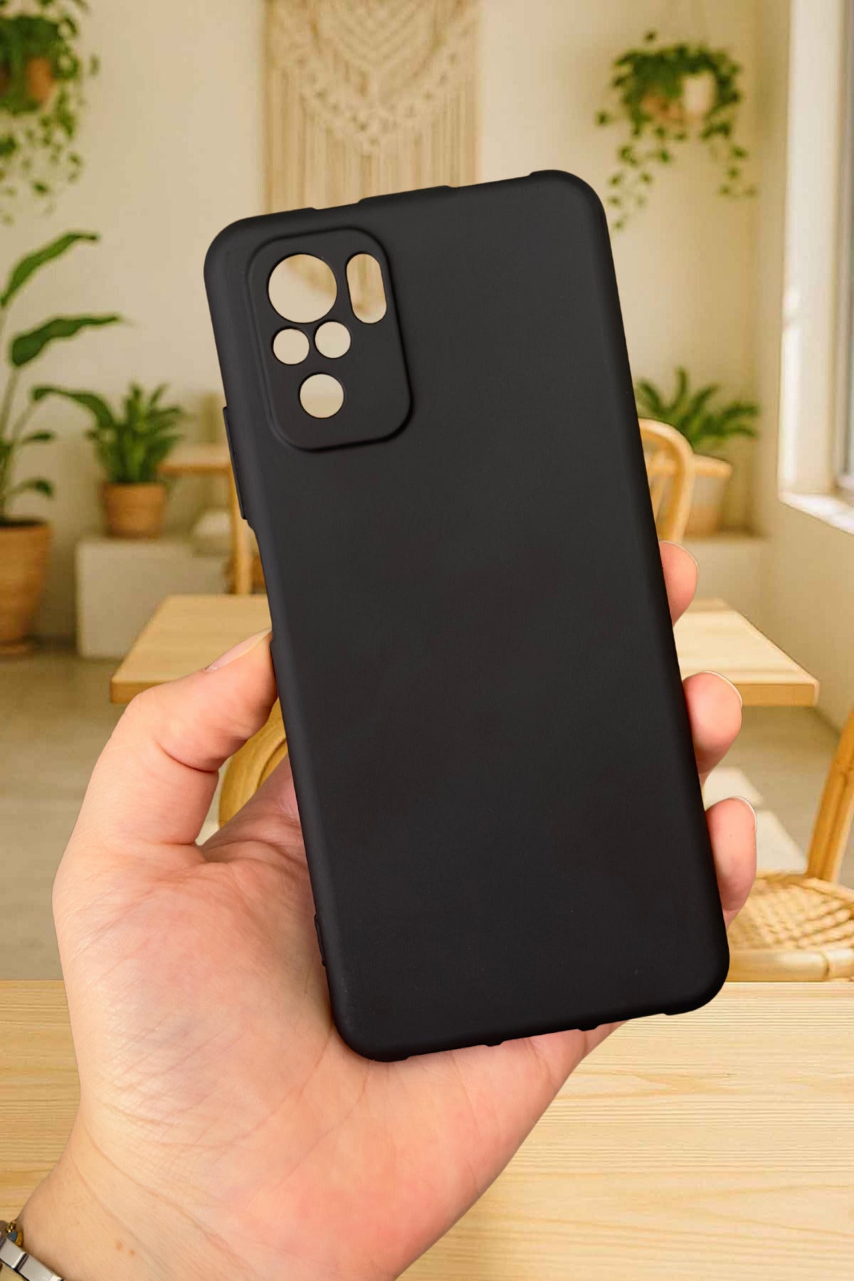 Xiaomi Redmi Note 10 ve 10S Uyumlu Silikon Darbe Emici Klasik Korumalı Rubber Kılıf