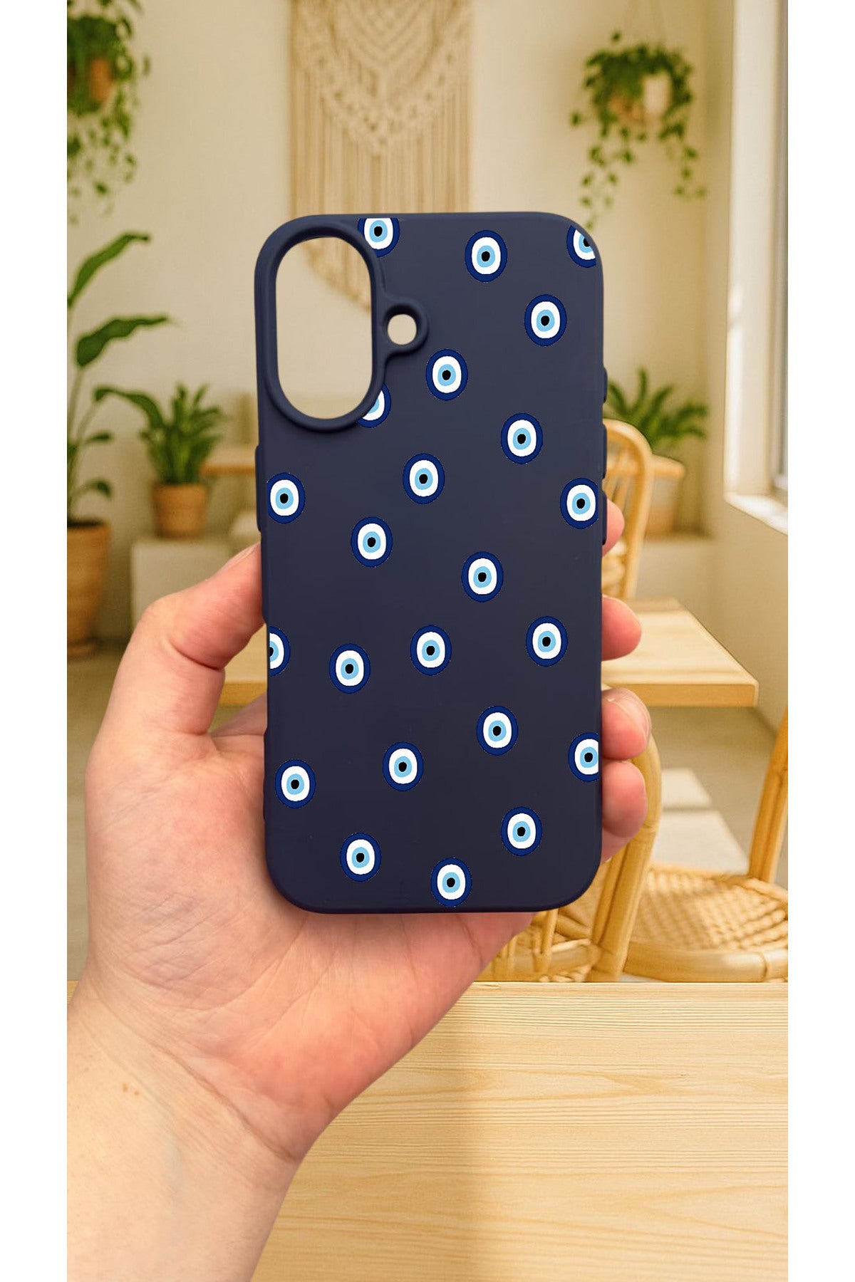 iPhone 16 -NAZAR BONCUK DESENLİ Silikon Darbe Emici Klasik Korumalı Rubber Kılıf