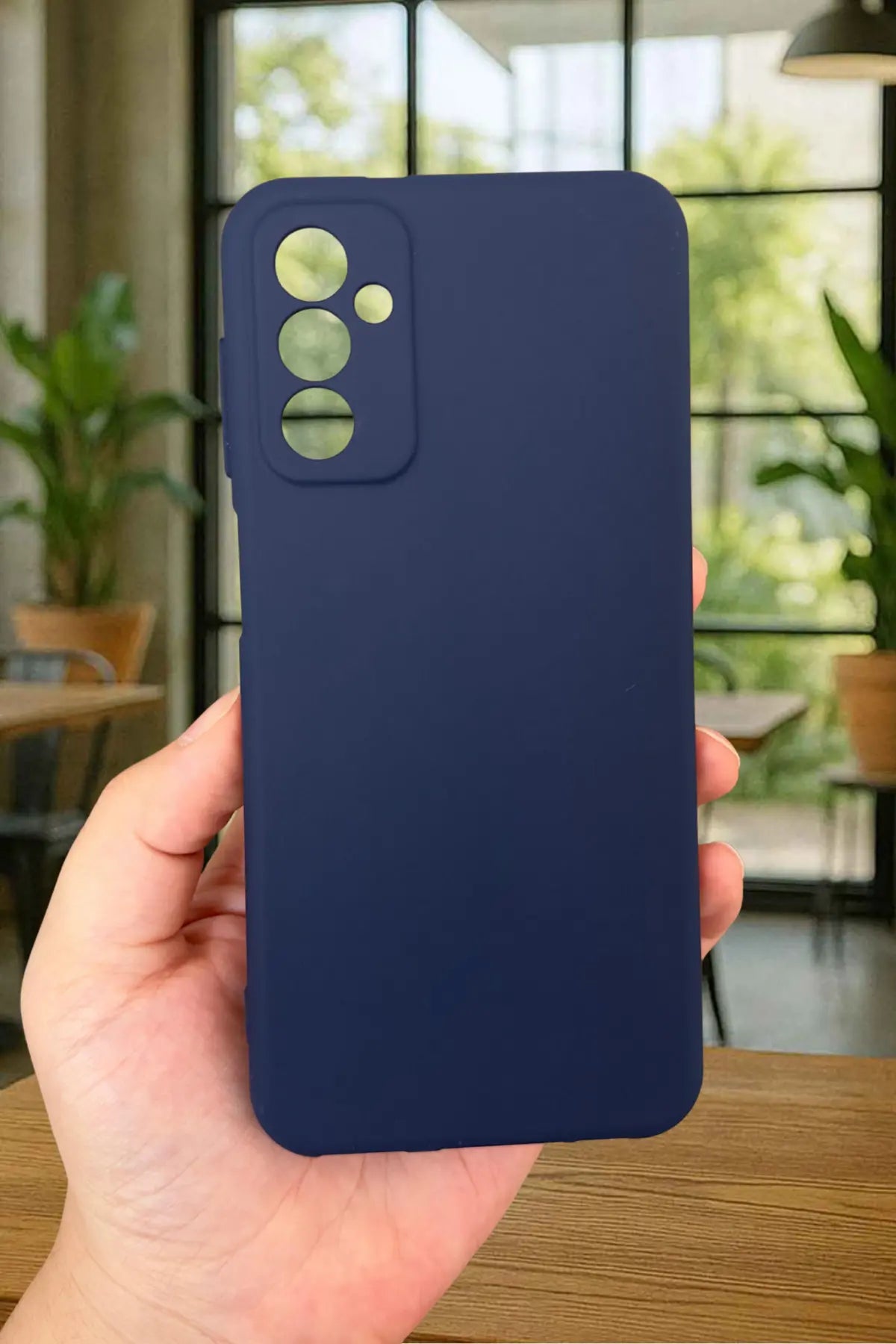 Samsung Galaxy M13 Silikon Darbe Emici Klasik Korumalı Rubber Kılıf