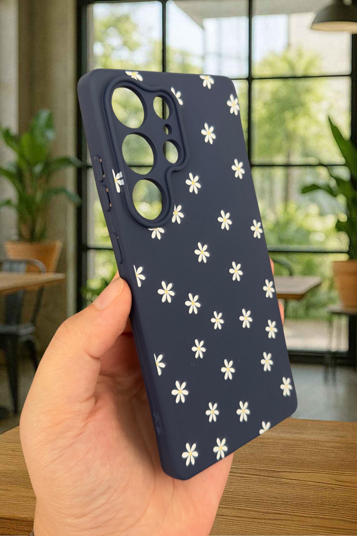 Samsung Galaxy S25 Ultra - Mini Papatya Desenli Silikon Darbe Emici Klasik Korumalı Rubber Kılıf