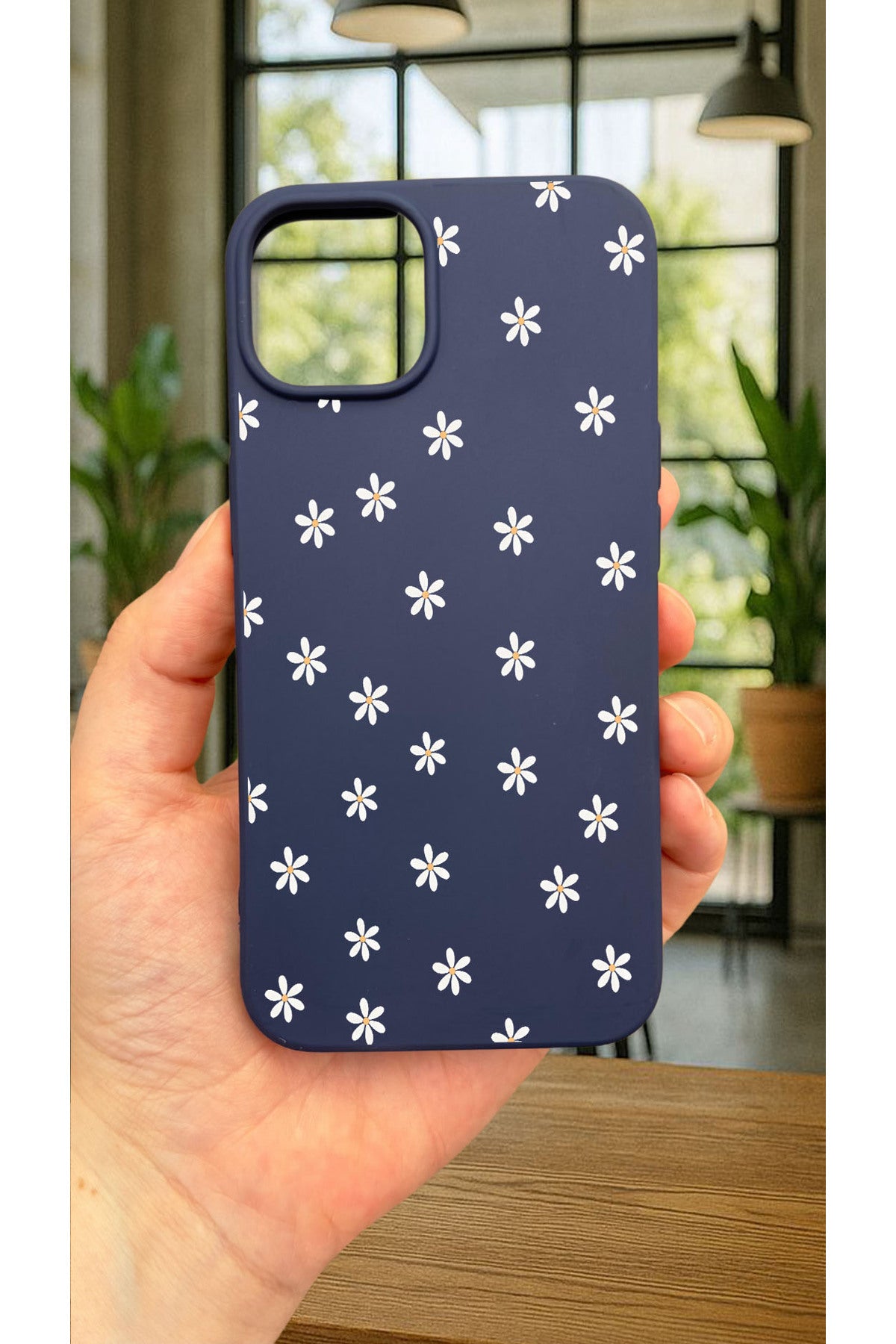 iPhone 12 ve 12 Pro Uyumlu MİNİ PAPATYA DESENLİ Silikon Darbe Emici Klasik Korumalı Rubber Kılıf