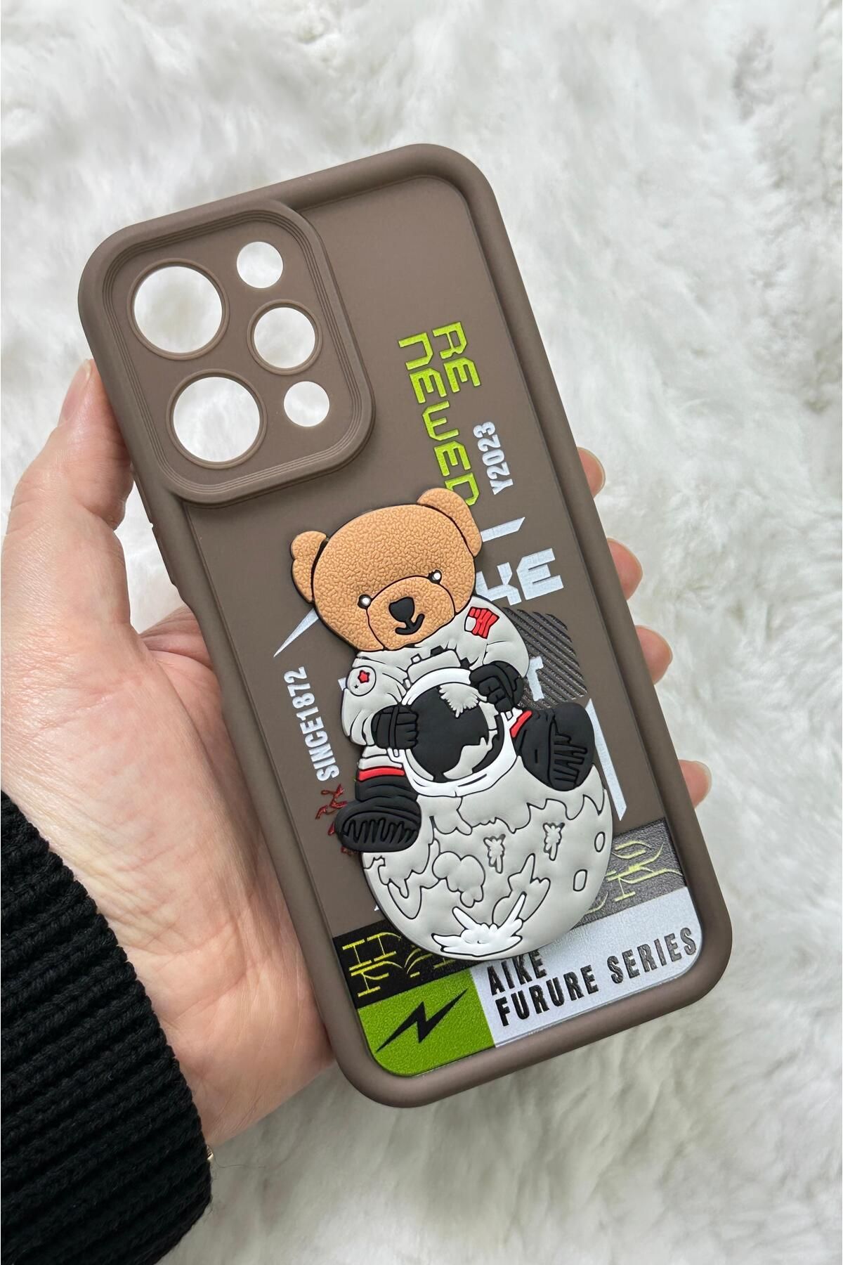 Xiaomi Redmi 12 4g - Kabartmalı 3D Ayıcık Desenli Silikon Kamera Korumalı Lansman Ayıcıklı Kılıf