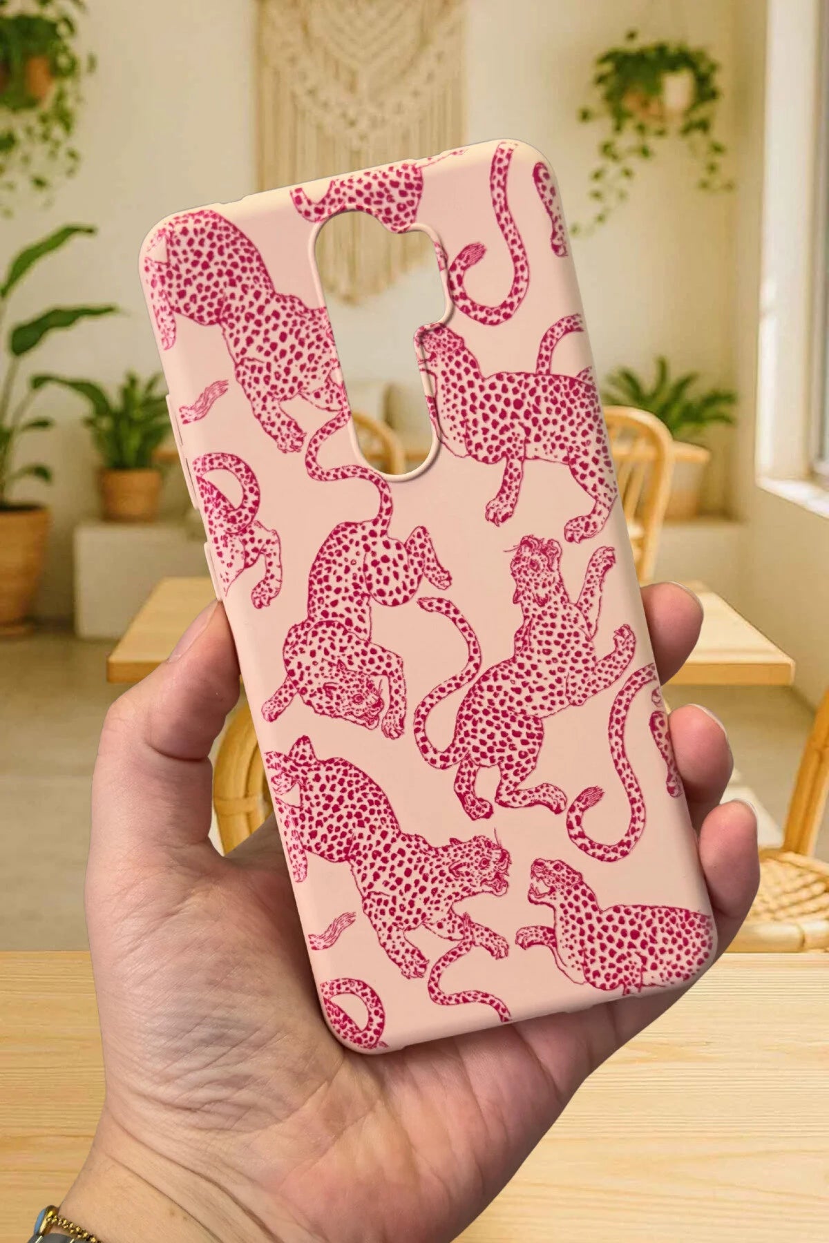 Xiaomi Redmi Note 8 Pro-PEMBE LEOPAR DESENLİ Silikon Darbe Emici Klasik Korumalı Rubber Kılıf