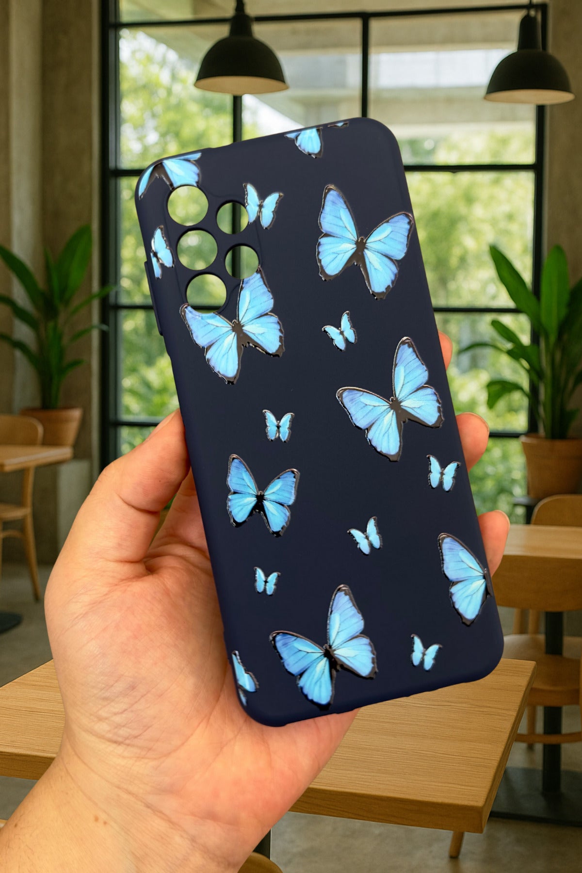 Samsung Galaxy A13 Uyumlu Mavi Kelebek Desenli Silikon Darbe Emici Klasik Korumalı Rubber Kılıf