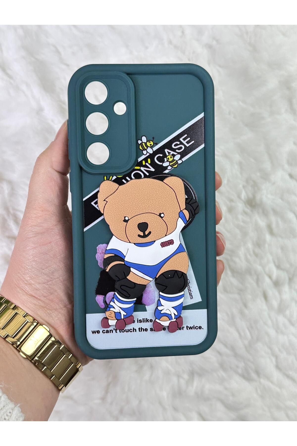 Samsung Galaxy S24 - Kabartmalı 3D Ayıcık Desenli Silikon Kamera Korumalı Lansman Ayıcıklı Kılıf