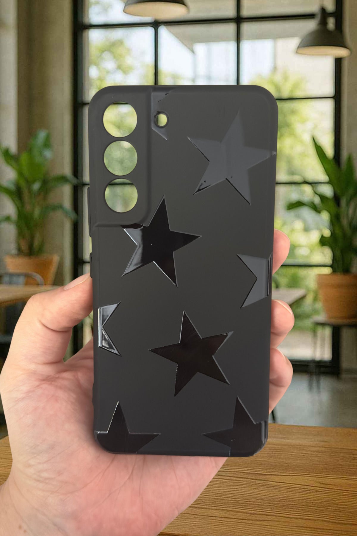 Samsung Galaxy S22 - STAR Silikon Darbe Emici Klasik Korumalı Rubber Kılıf