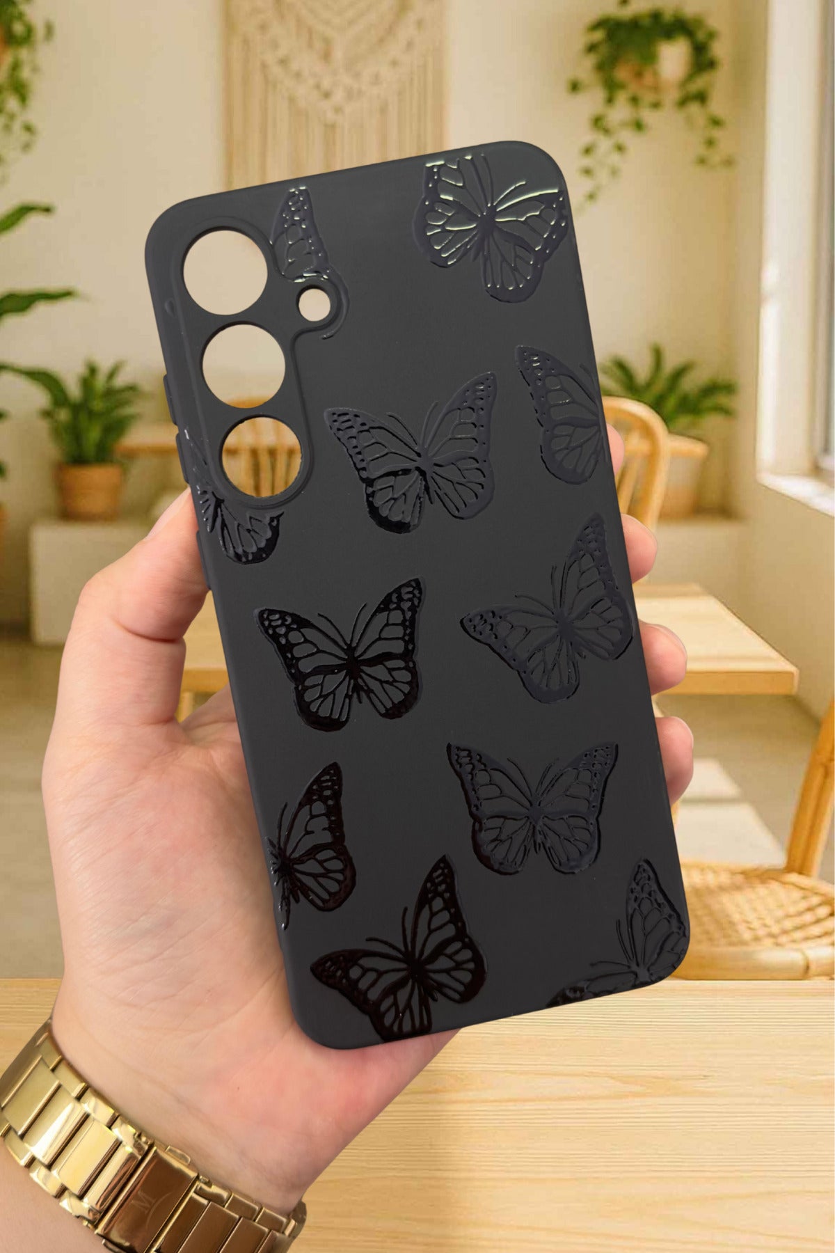 Samsung Galaxy A05s - SİYAH KELEBEK DESENLİ Silikon Darbe Emici Klasik Korumalı Rubber Kılıf