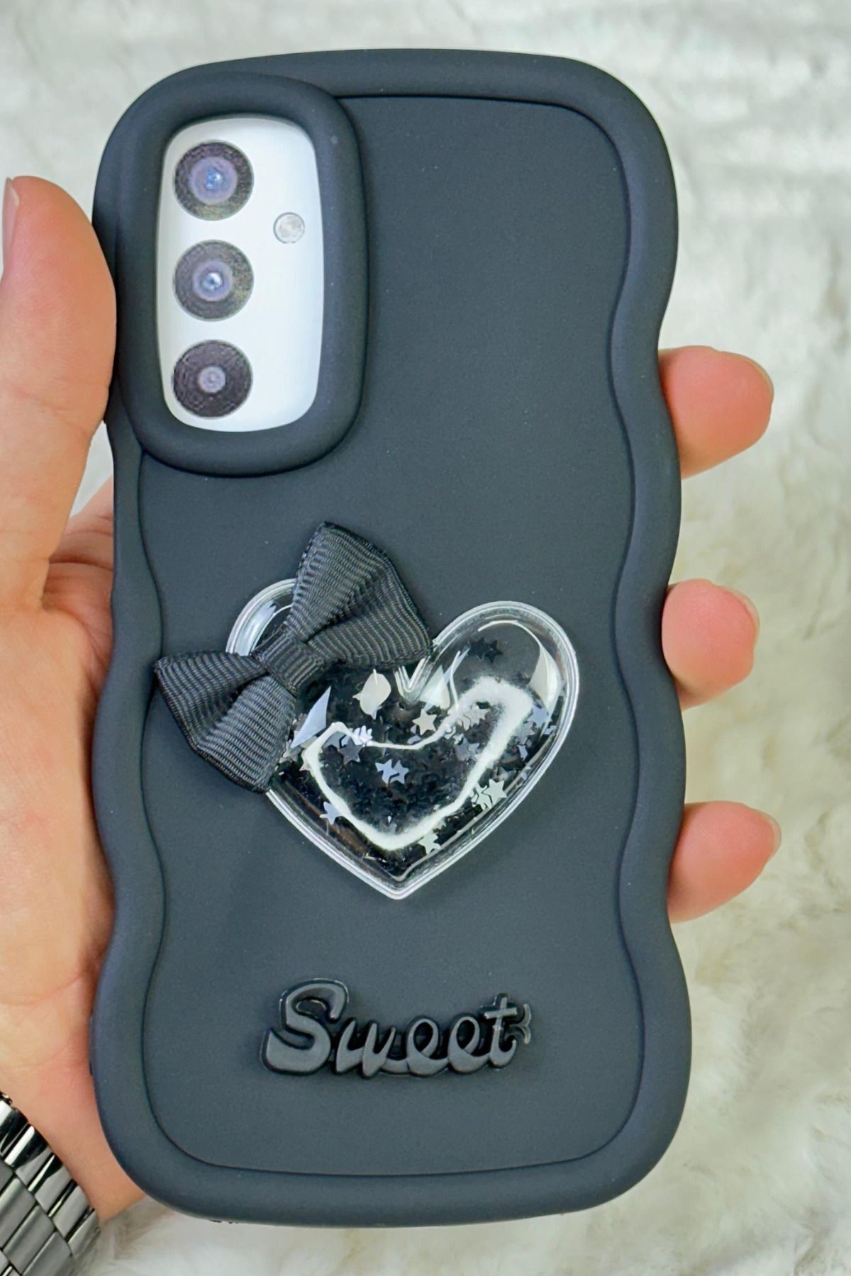 Samsung Galaxy A55 Uyumlu Renkli Kalp Kurdele Detaylı Simli Dalgalı Sweety Kılıf