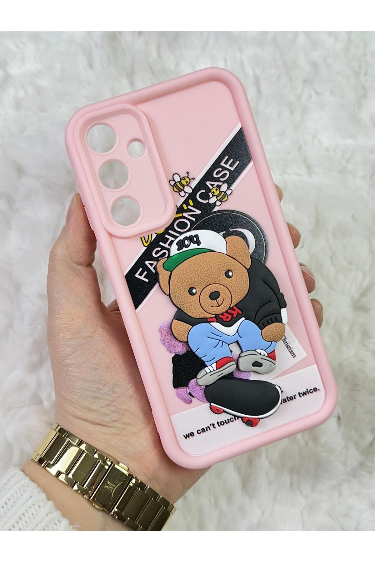 Samsung Galaxy S24 - Kabartmalı 3D Ayıcık Desenli Silikon Kamera Korumalı Lansman Ayıcıklı Kılıf