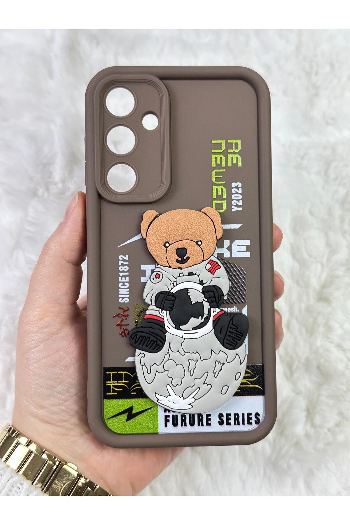 Samsung Galaxy A25 - Kabartmalı 3D Ayıcık Desenli Silikon Kamera Korumalı Lansman Ayıcıklı Kılıf